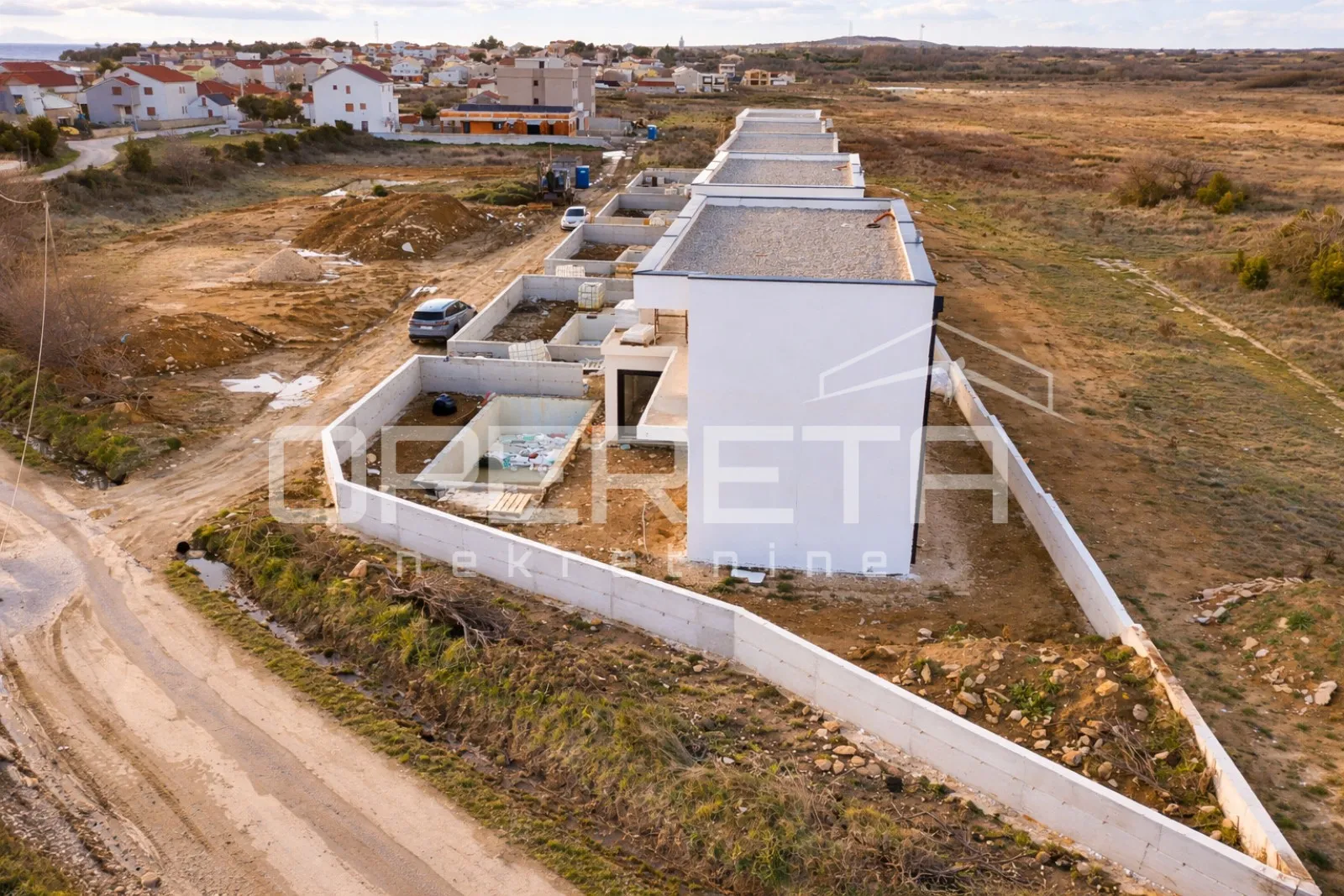 privlaka, moderna vila s bazenom - dovršetak radova početak 2026. - slika 17