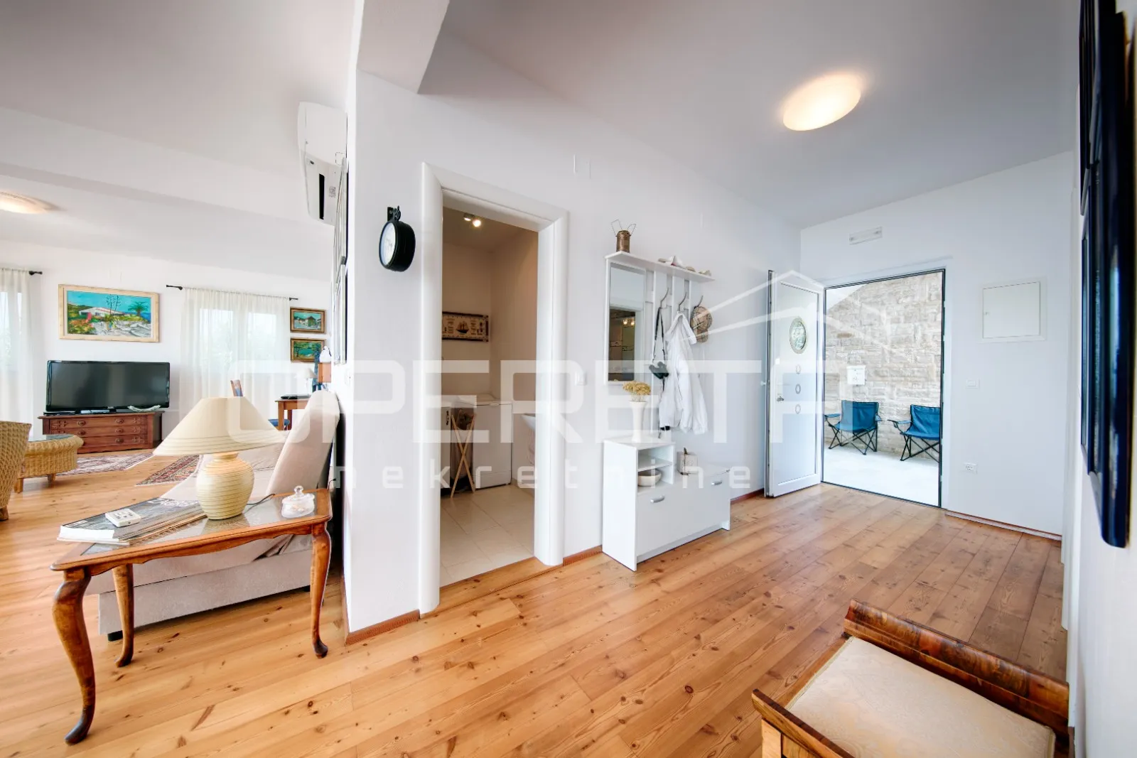 prodaja, jedinstvena 4bdr 4bthr villa na plaži, s 1.000m2 zemljišta - slika 18