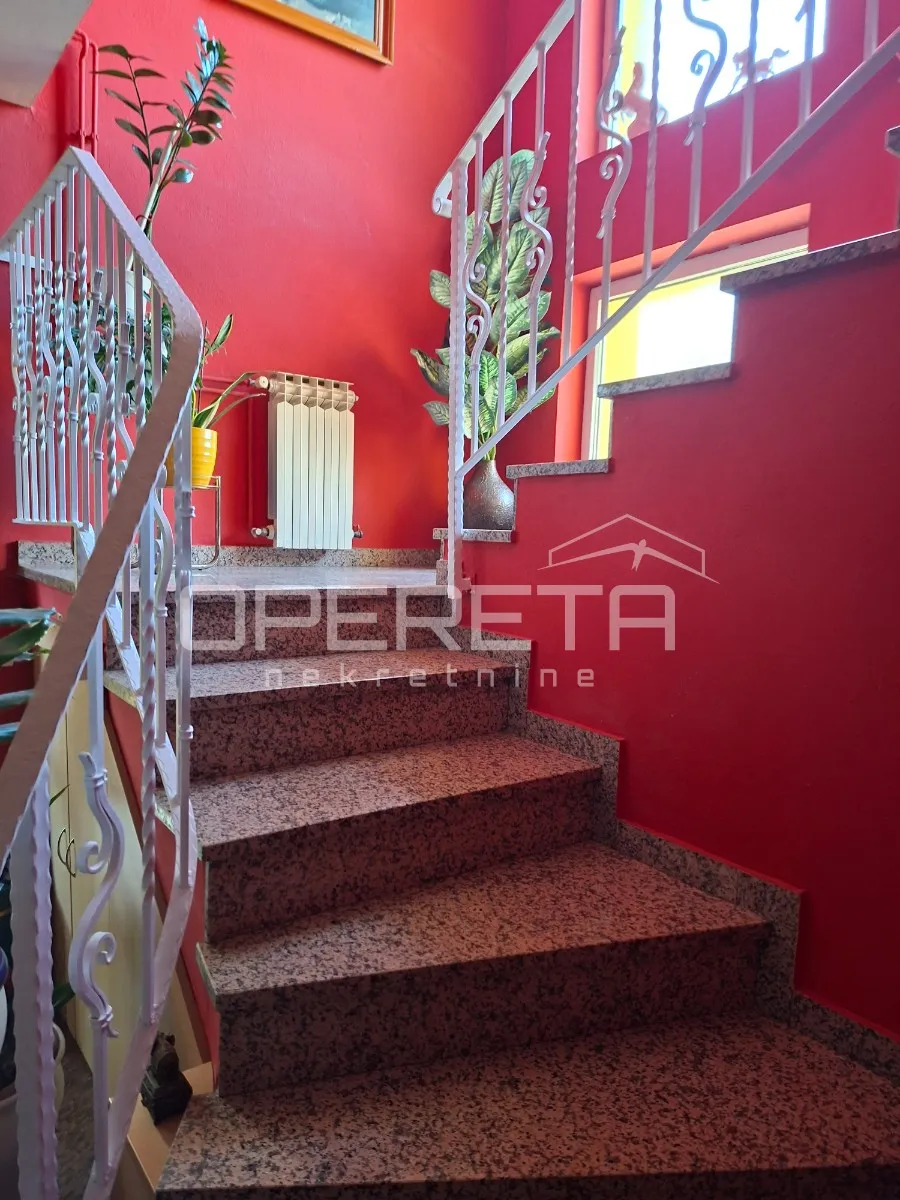 prodaja, kuća, centar, centar, samostojeća, 184m2 - slika 17