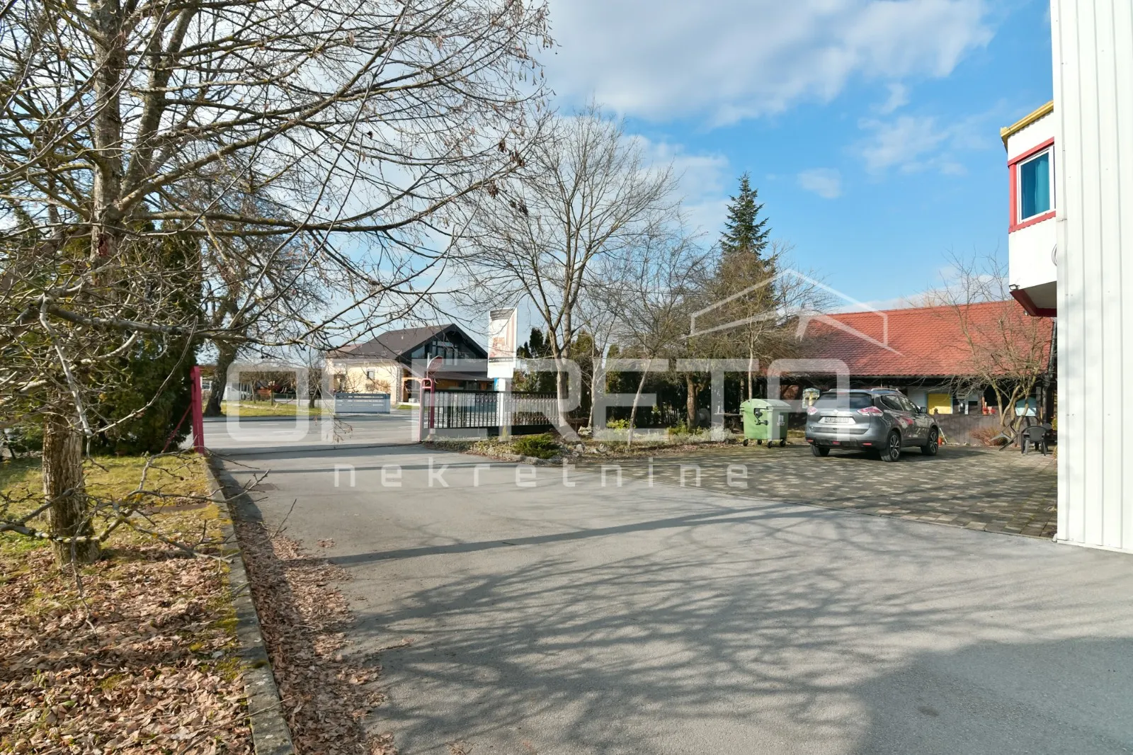 prodaja, poslovna zgrada, karlovac okolica, lug 74, 700m2 - slika 30