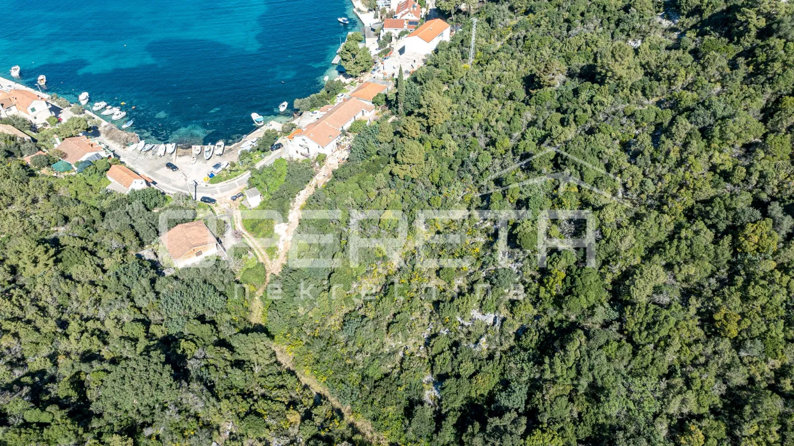 investicijska prilika na lastovu: zemljište uz more, 5107 m2 - slika 14