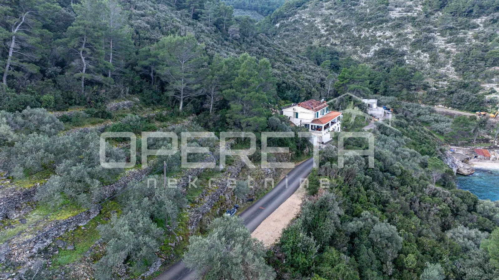 građevinsko zemljište od 934 m2, drugi red od mora, otok korčula - slika 12