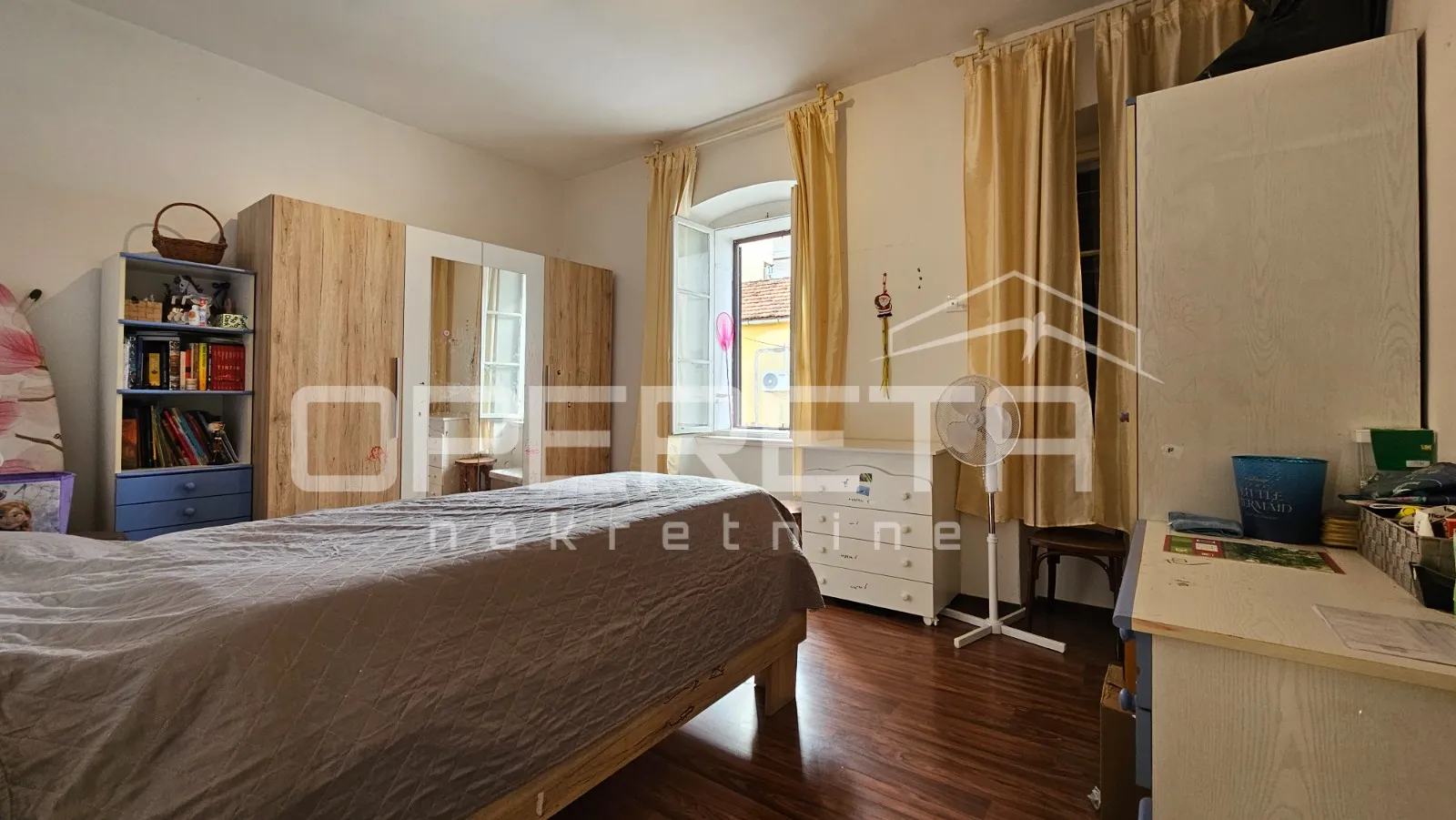 zadar, centar - kuća s konobom, 20m od mora - slika 9