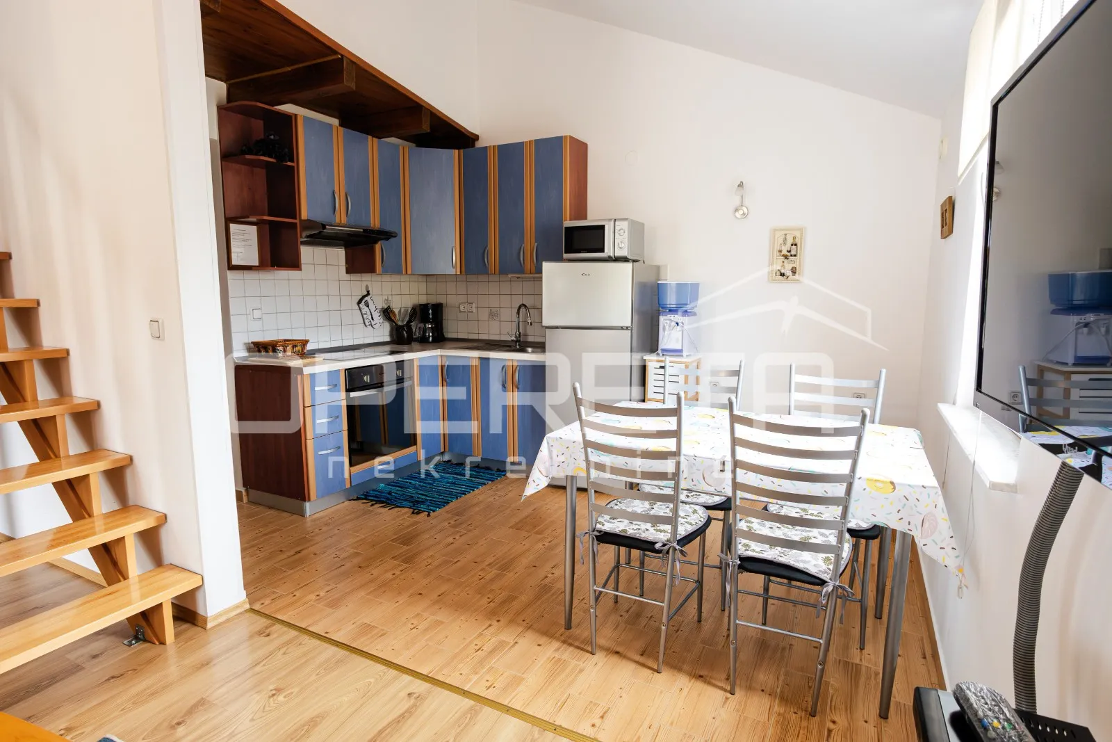 apartmanska kuća uz more – bez troška vode i struje! - slika 32