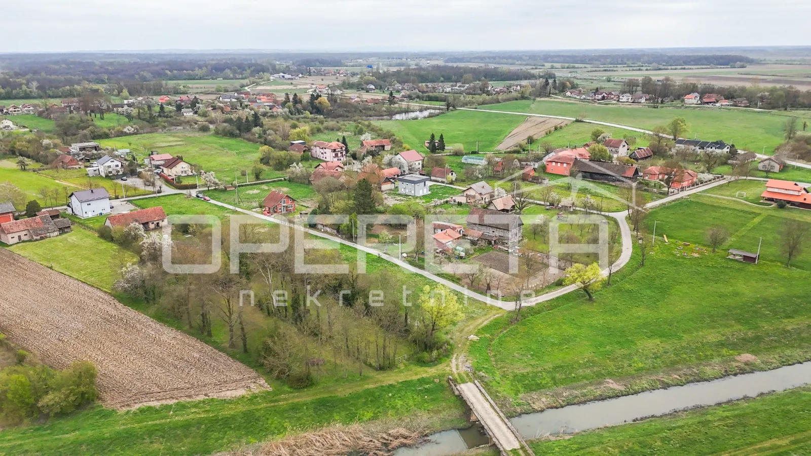 prodaja, atraktivno investicijsko građevinsko zemljište, rugvica, 2.750 m2 - slika 4