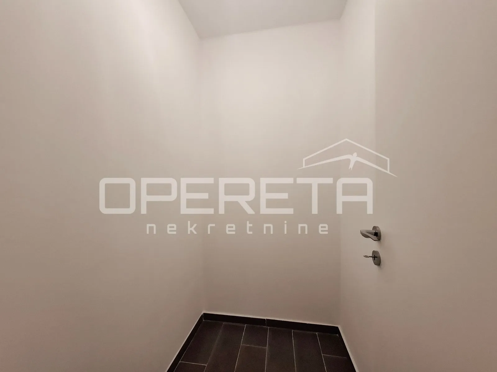 prvi red do mora – novogradnja – čiovo/okrug gornji - slika 10