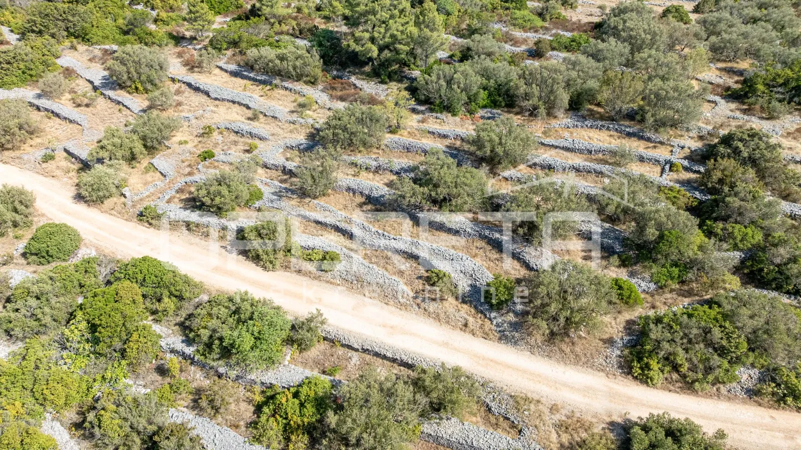 zemljište s karakterom i potencijalom – 932 m2 okruženo prirodom - slika 11