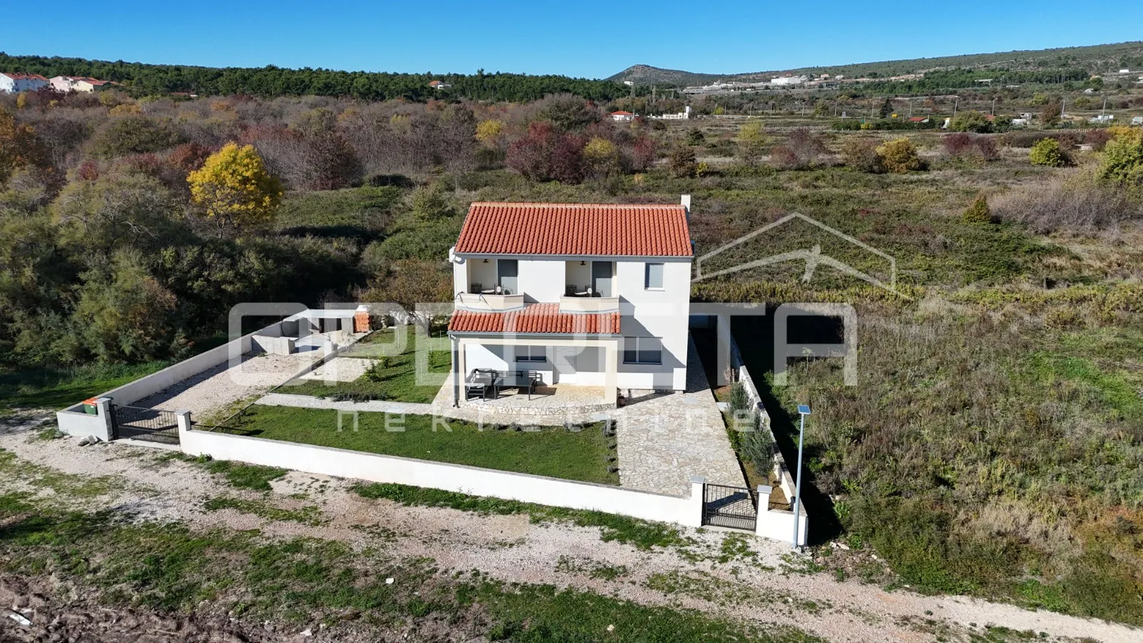 samostojeća kuća u prvom redu do mora, posedarje - slika 34