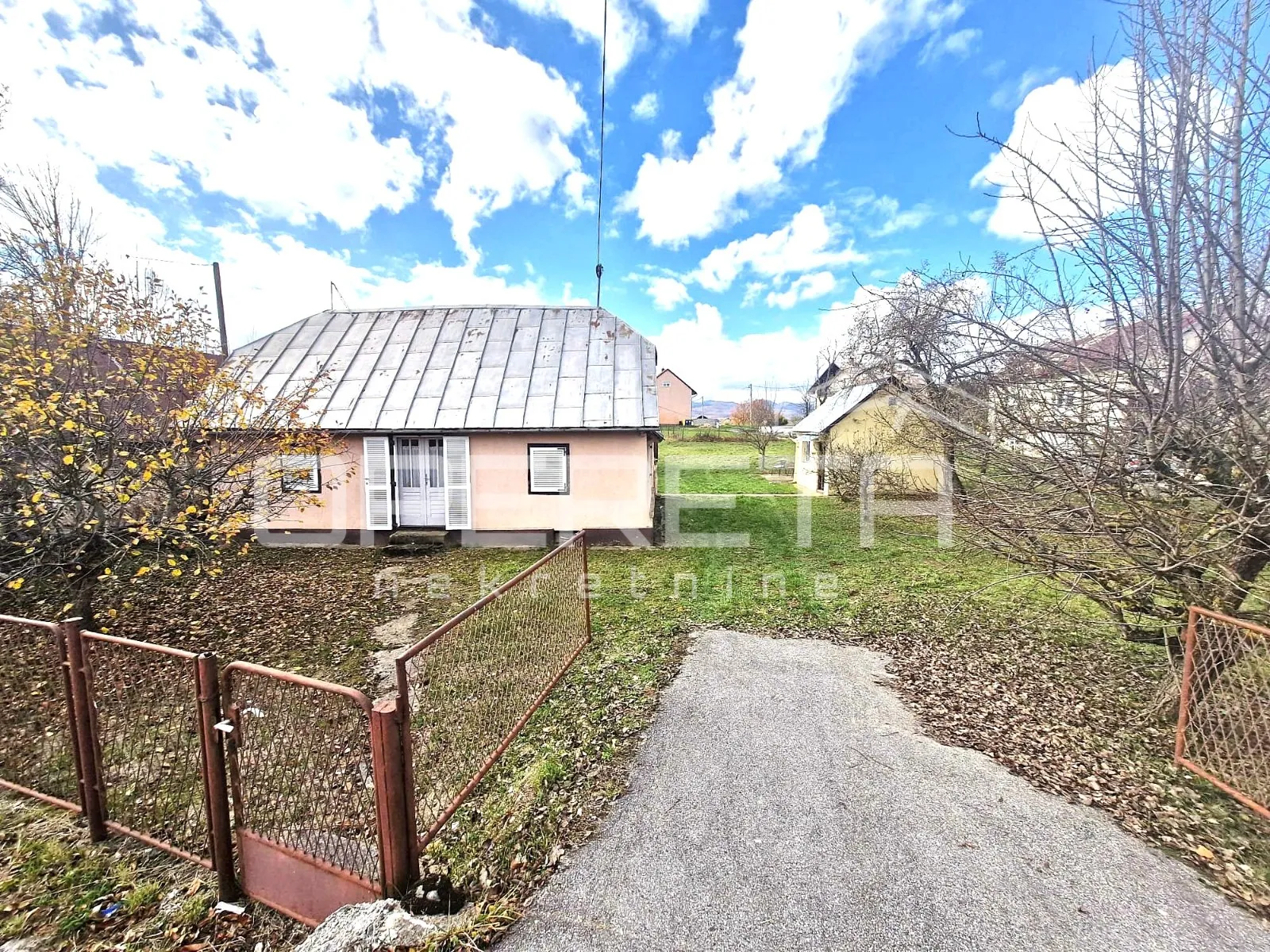 Prodaja, Kuća, Centar, Kaniža Gospička, Samostojeća, 123m2