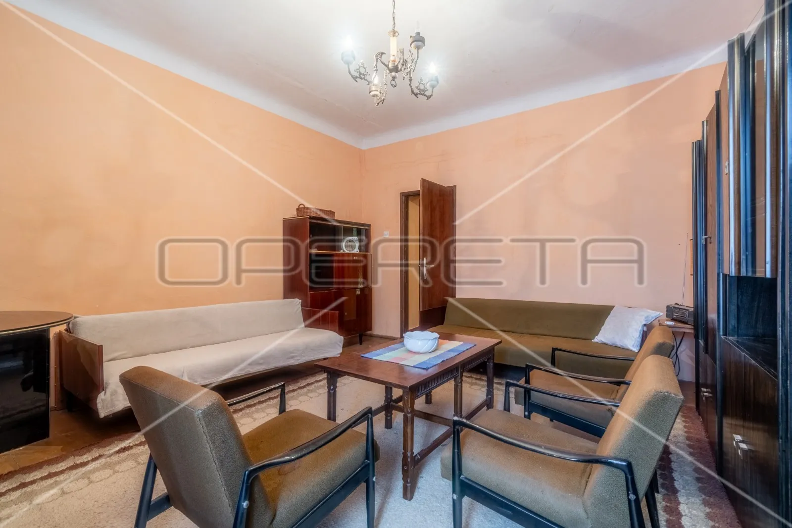 dvosoban stan od 69 m2 u samom centru pule - slika 7