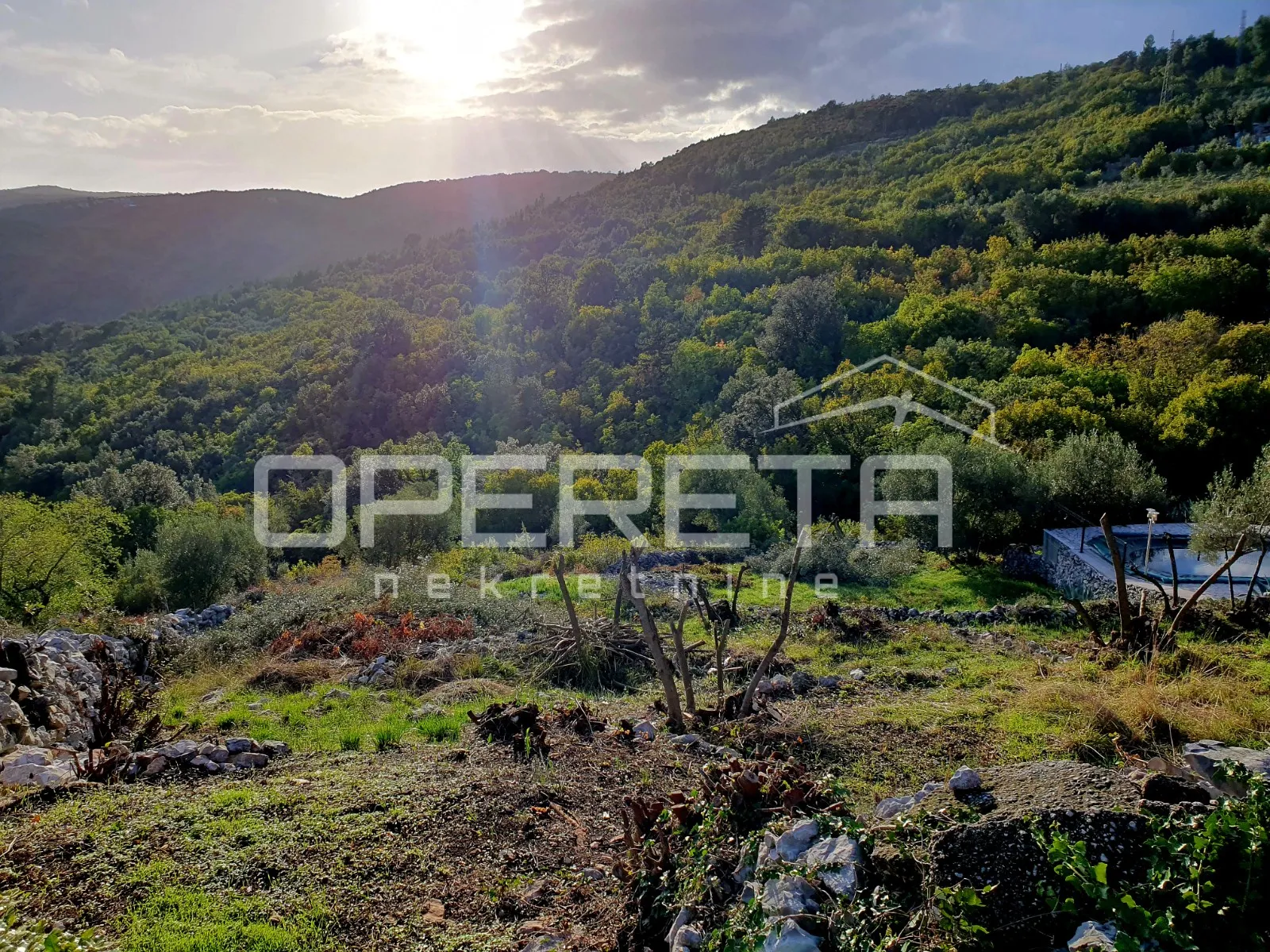 prilika – građevinsko zemljište s otvorenim pogledom na more u rapcu, više od 2. - slika 7