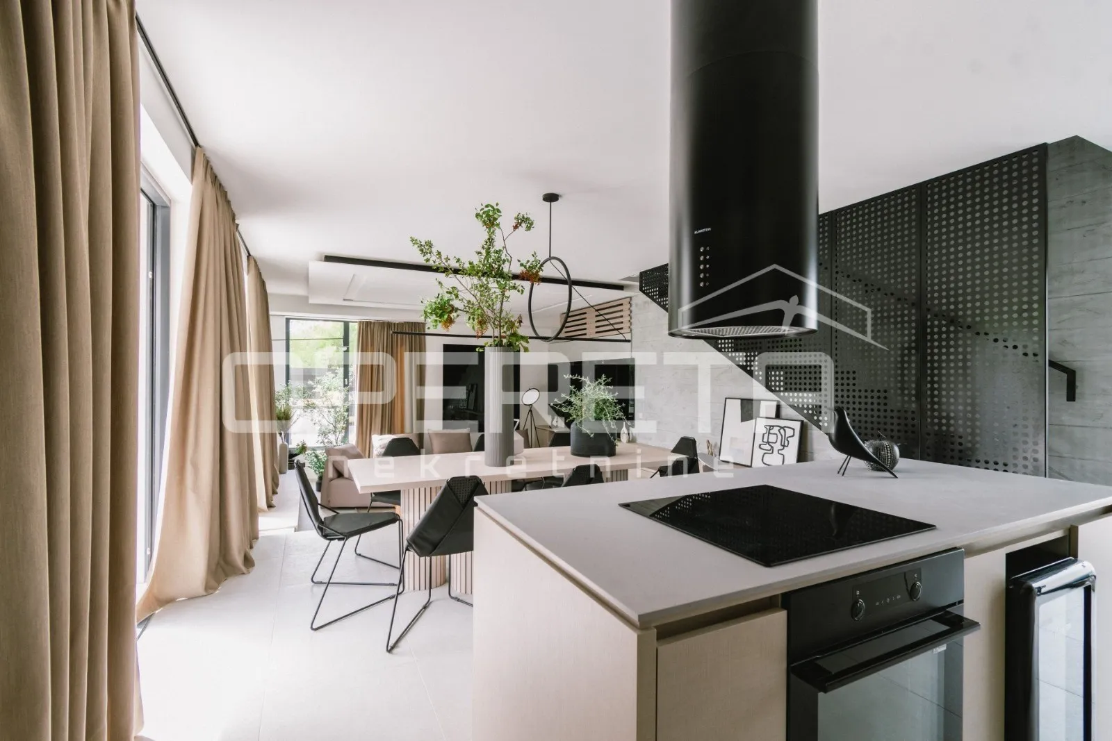*** vodice - moderna vila s bazenom *** - slika 8