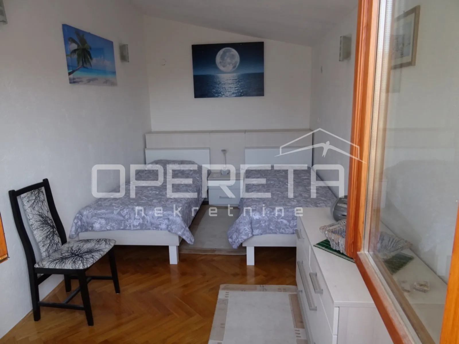 kuća s 2 stana i okućnicom, 150m od mora - slika 16