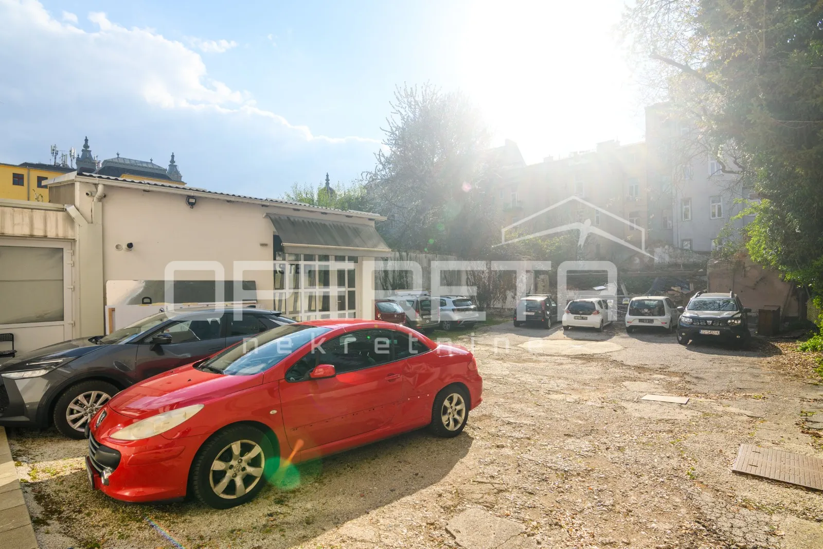 stan prodaja, centar, gajeva, stan 161m2+parking+2 spremišta - slika 11
