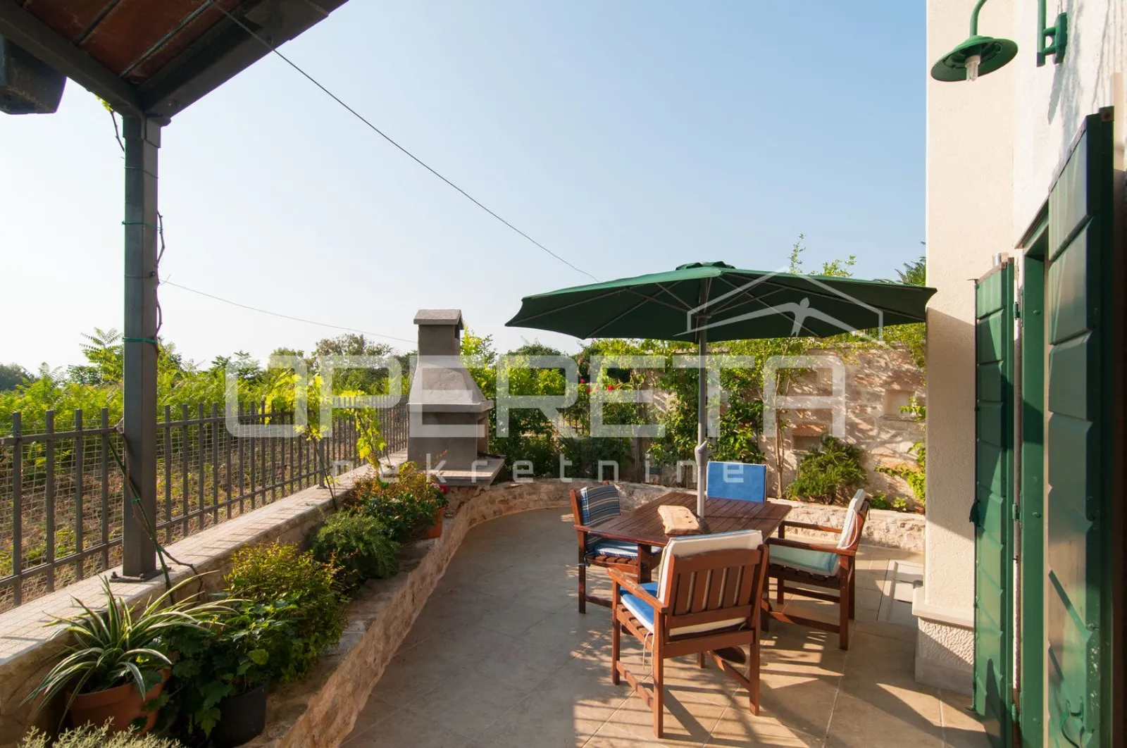 kuća s pogledom na more, bazen, sauna, mirca, brač - slika 9