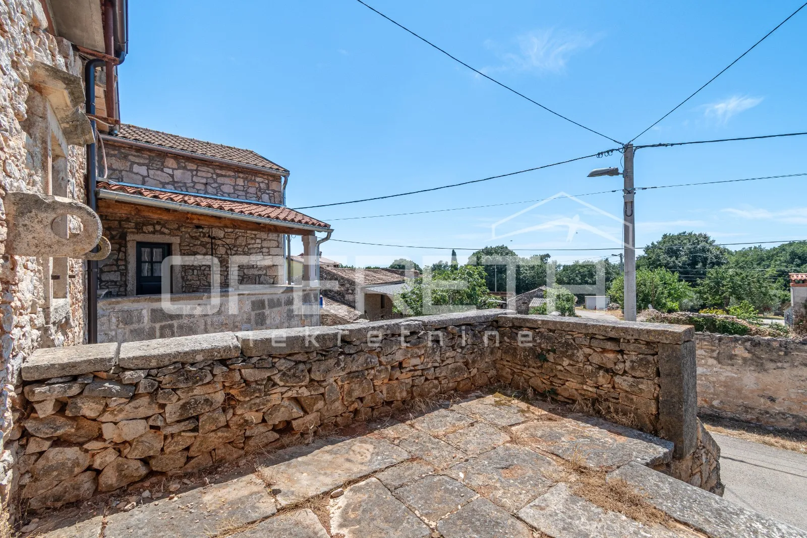 istra, baderna- kuća u nizu s pogledom na more- roh bau - slika 3