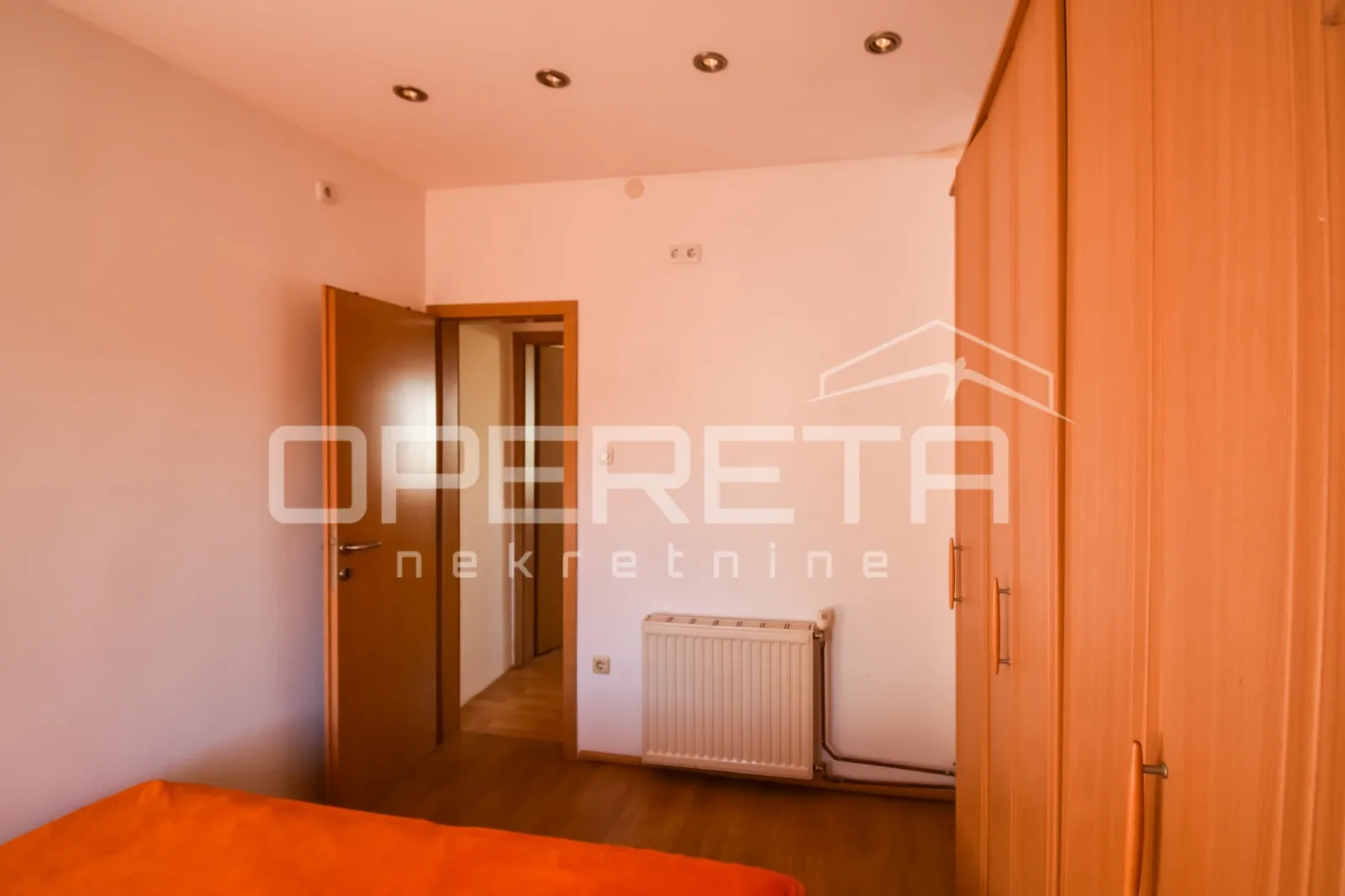 kuća u nizu u staroj jezgri, kaštel lukšić, 90 m2 - slika 5