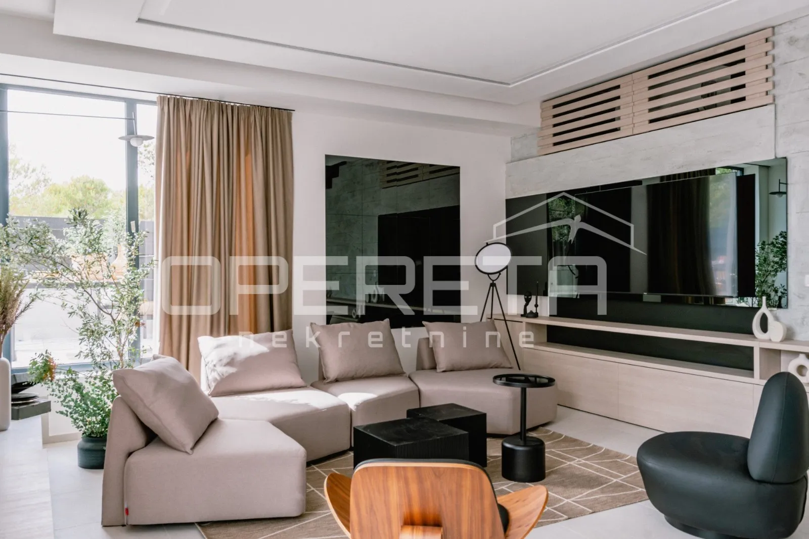 *** vodice - moderna vila s bazenom *** - slika 6