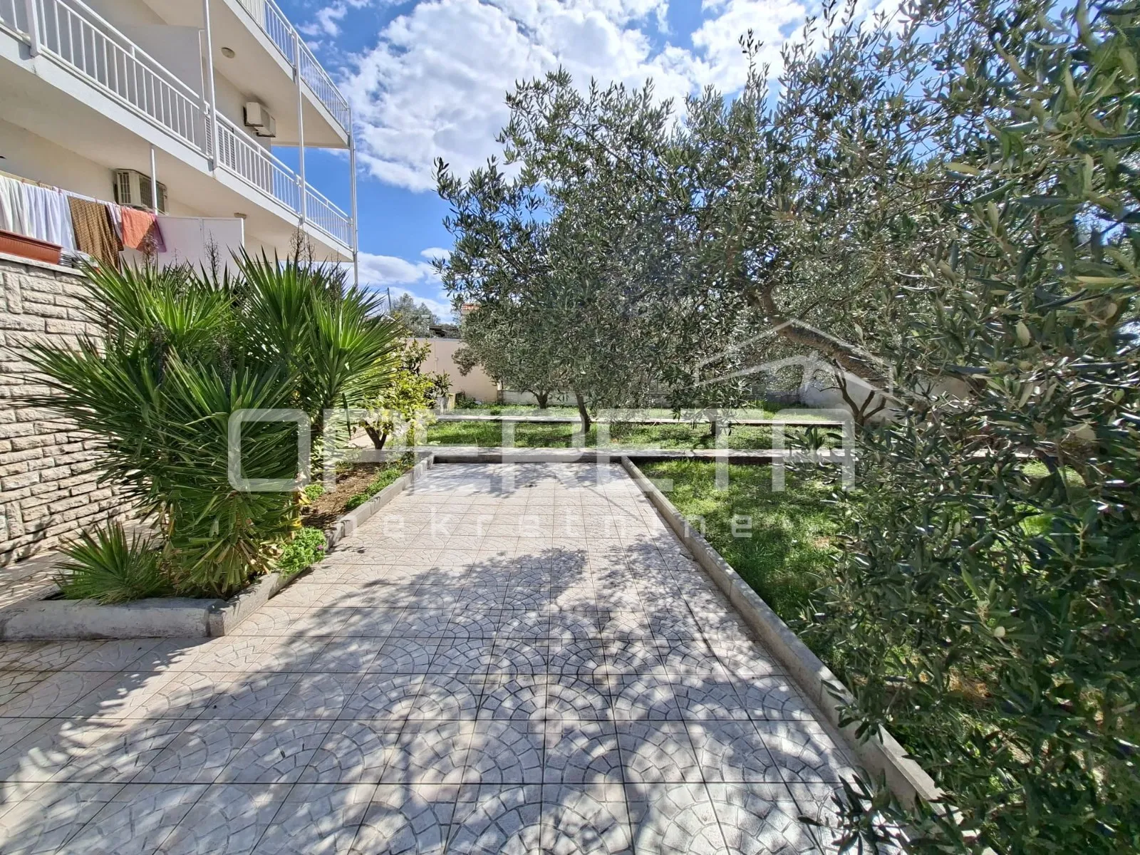 apartmanska kuća blizu mora, zablaće - slika 3