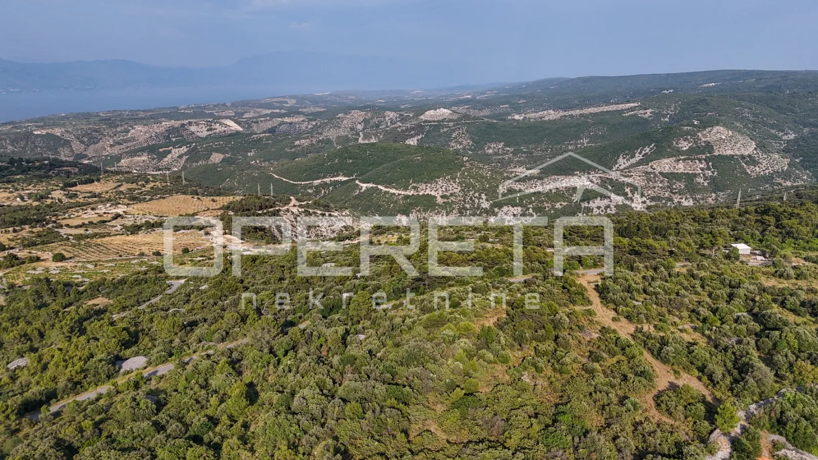 poljoprivredno zemljište u srce otoka, 29.000m2, škrip, brač - slika 19