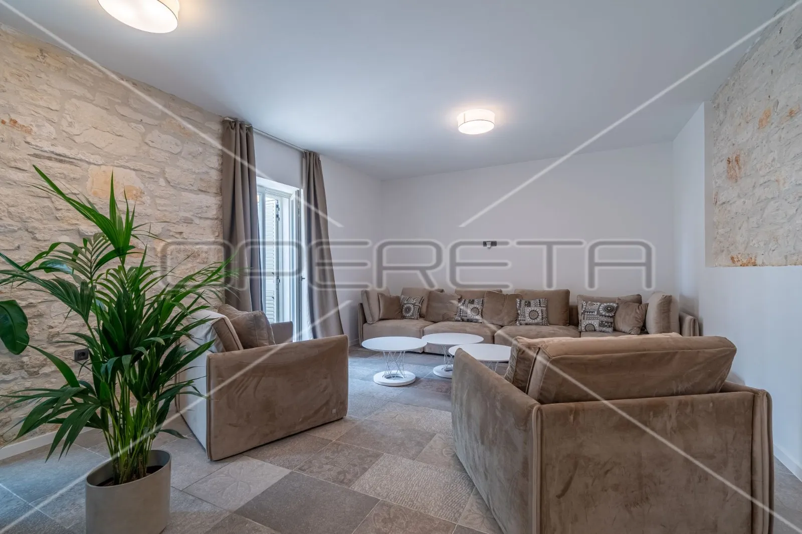 istra, pula: prekrasna austrougarska kuća, 350m2, širi centar - slika 20