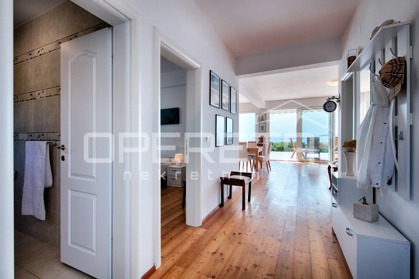 prodaja, jedinstvena 4bdr 4bthr villa na plaži, s 1.000m2 zemljišta - slika 15