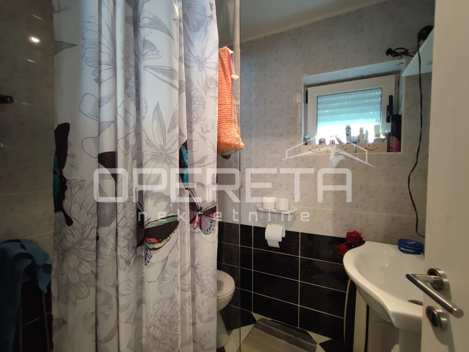 apartmanska kuća s četiri stambene jedinice, 190 m², vir - slika 18