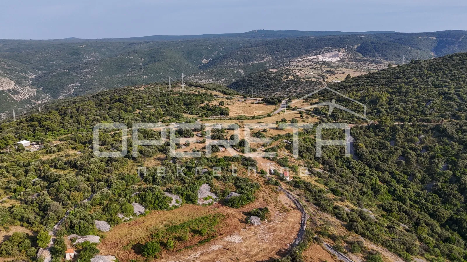 poljoprivredno zemljište u srce otoka, 29.000m2, škrip, brač - slika 20