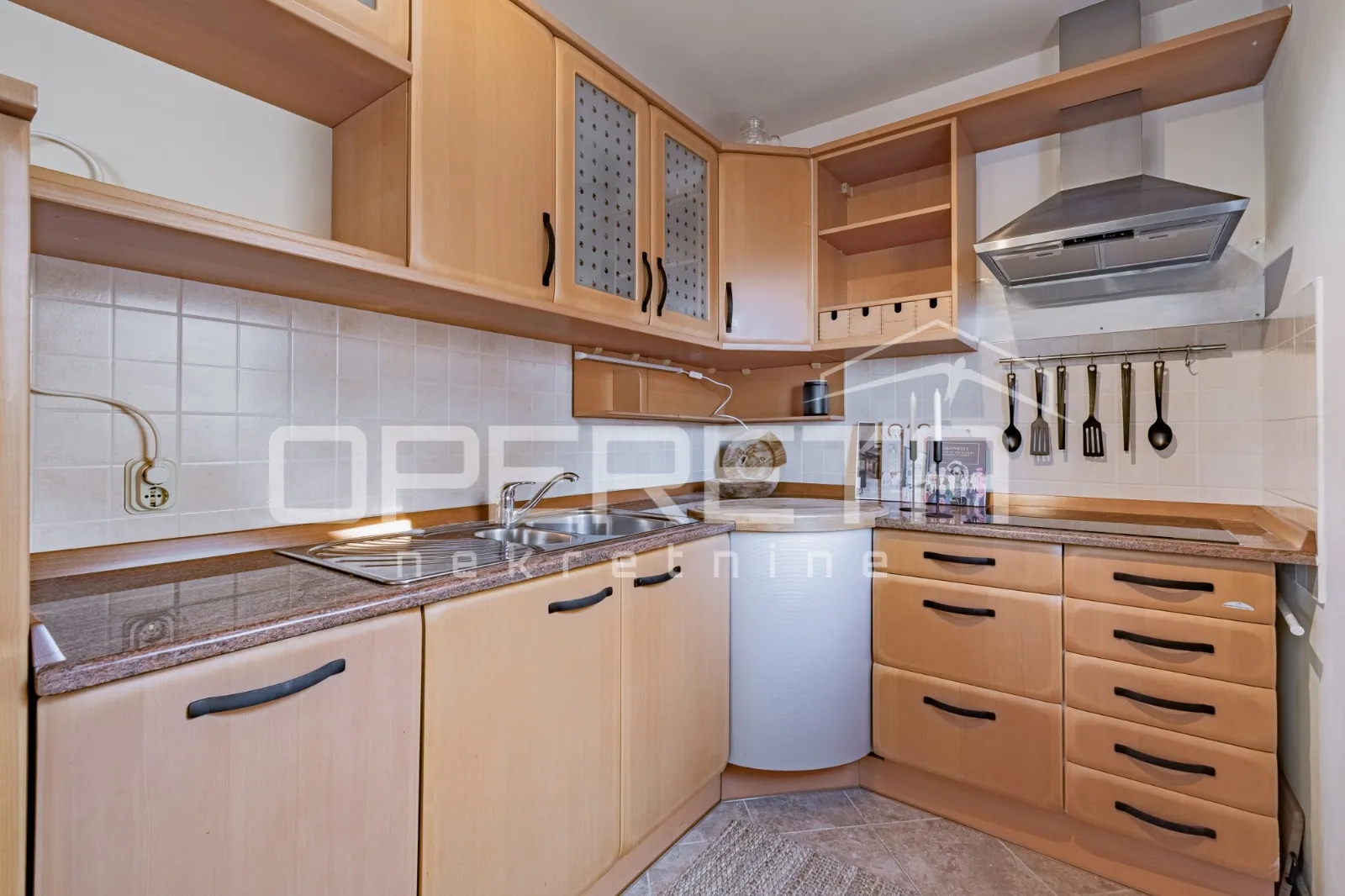 prodaja, kuća, poreč, kaštelir, dvojni objekt, 140m2 - slika 5