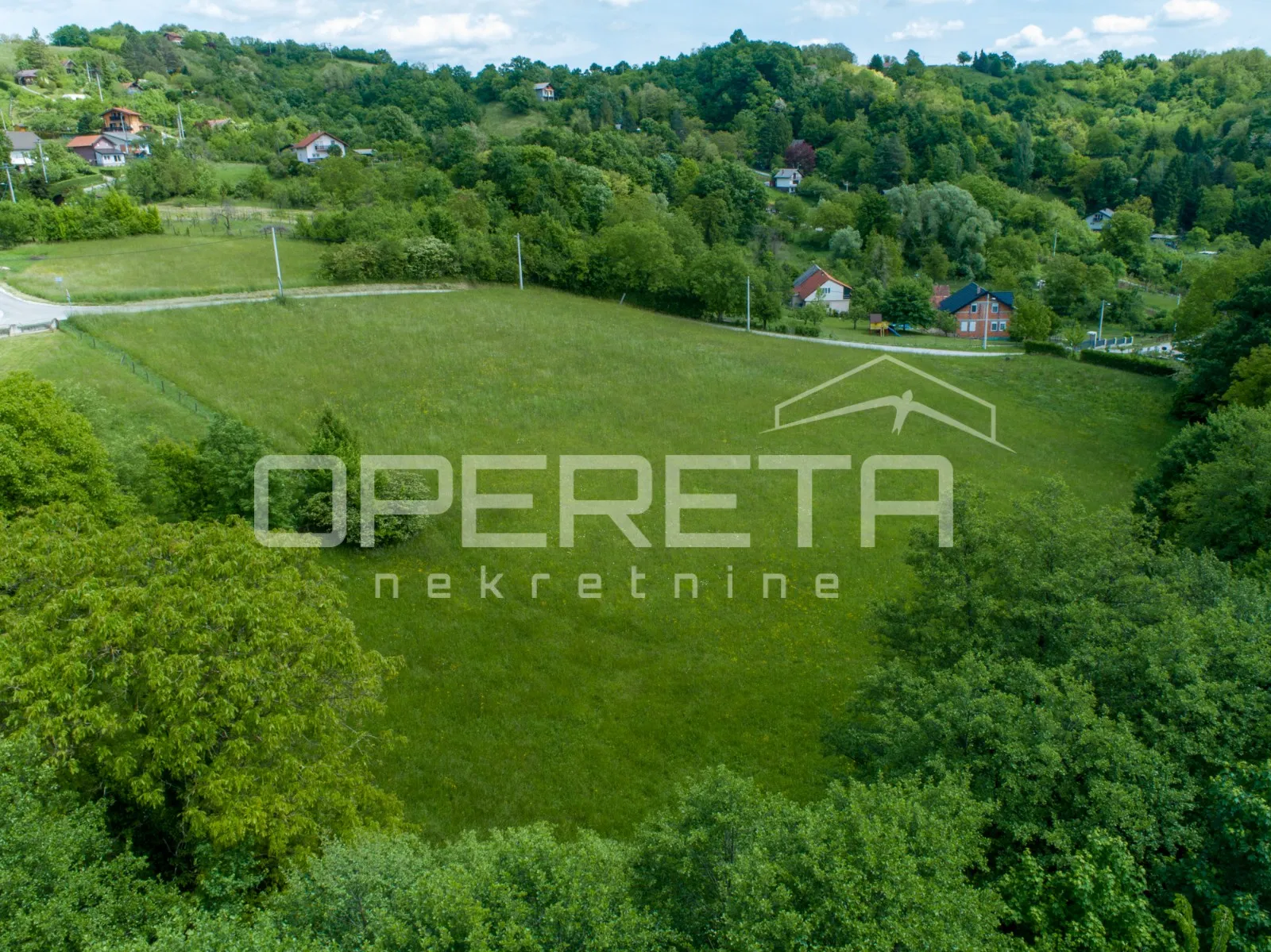 PRODAJA, GRAĐEVINSKO ZEMLJIŠTE, LADUČ, DUGA ULICA, 2803 m2