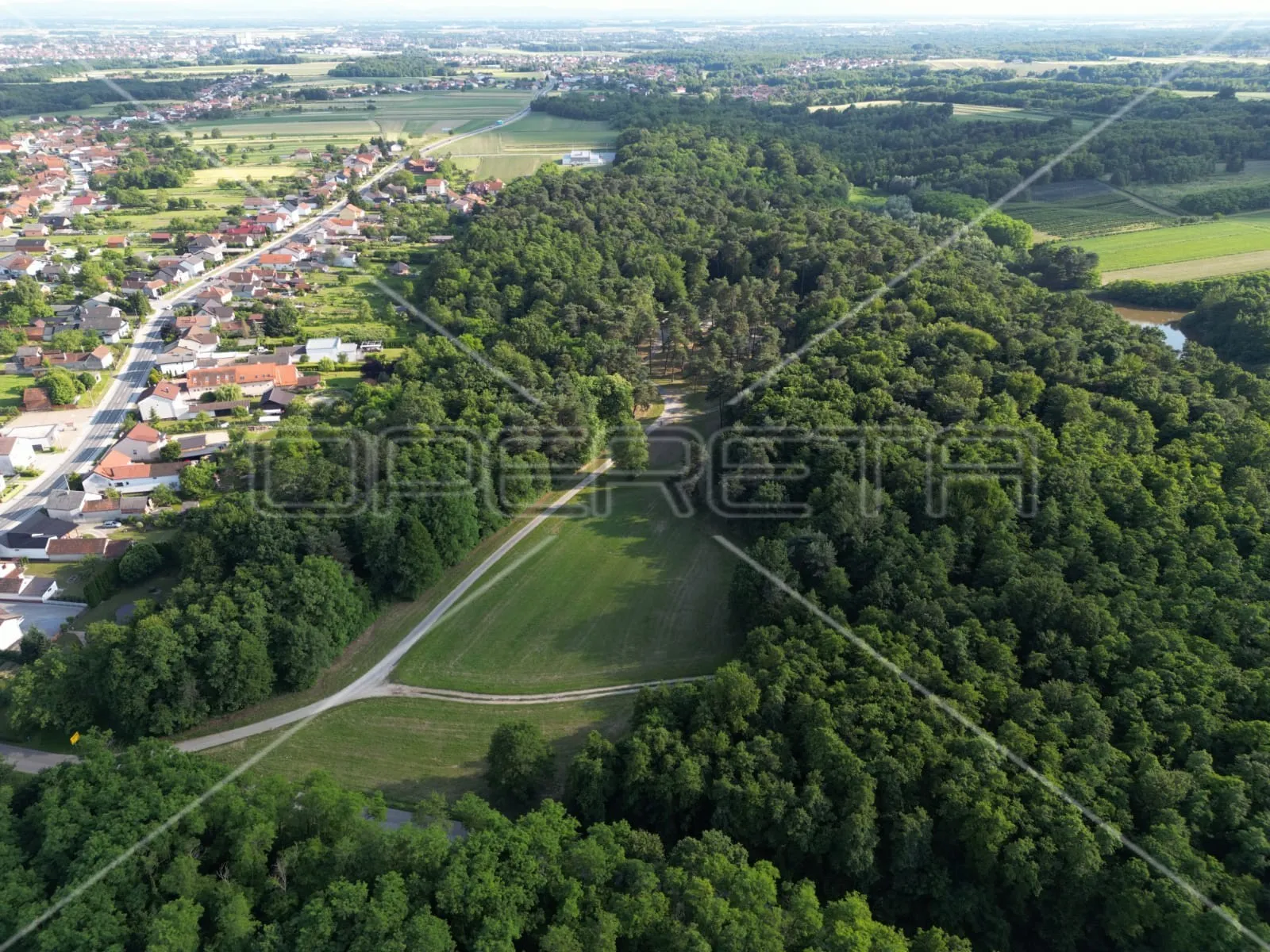 mačkovec, mačkovec, 55.355,00 m2, 700.000,00 eur - slika 18