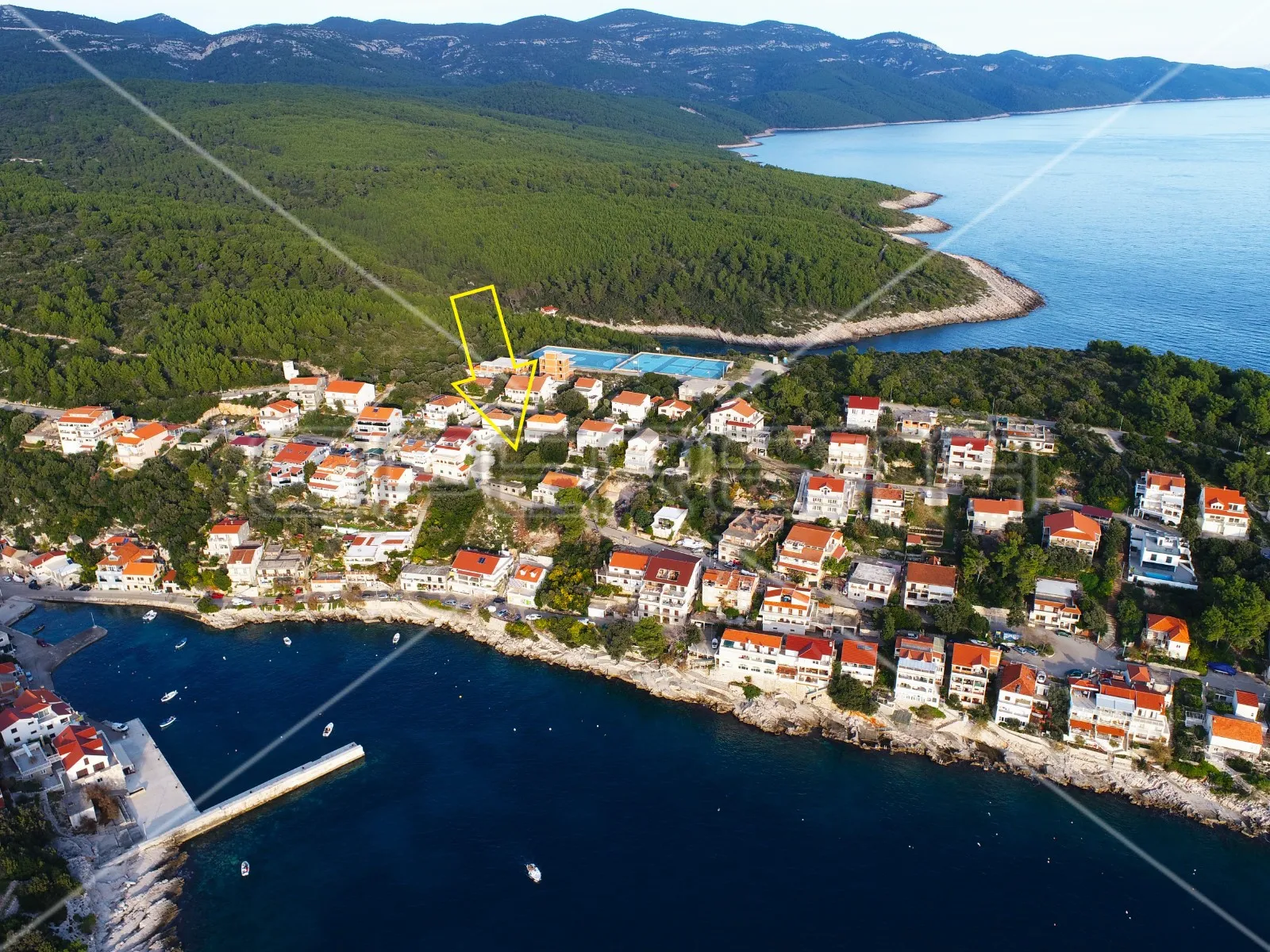 atraktivno zemljište 437 m2 s pogledom na more – zavalatica - slika 7