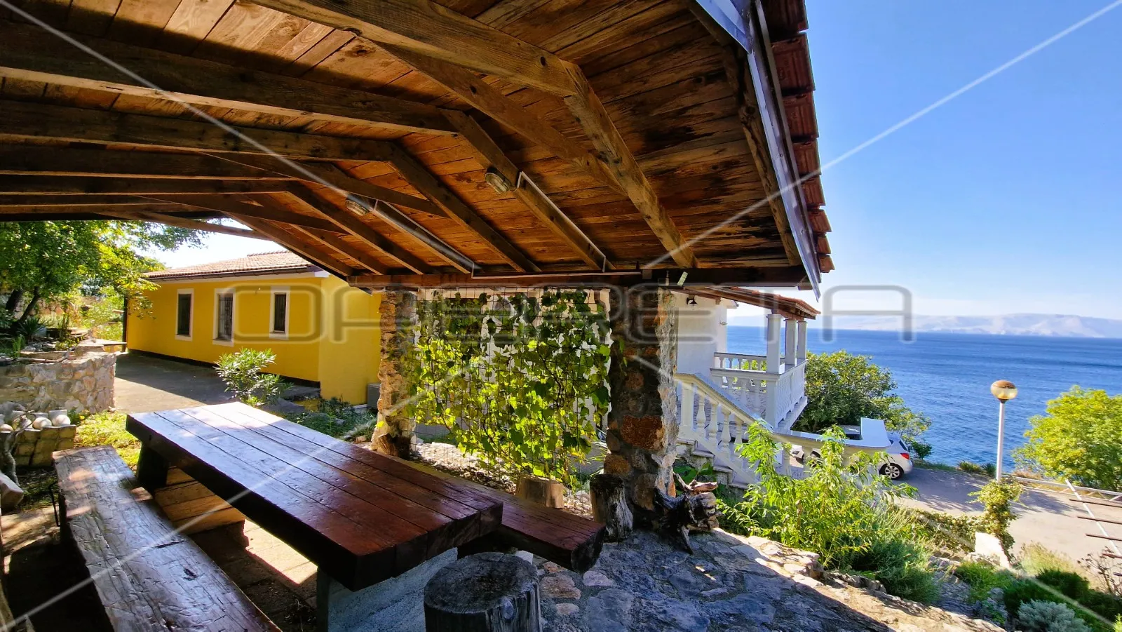 kuća s 4 apartmana, pogled na more, 1. red do mora, plaža, 216 m2,senj - slika 8