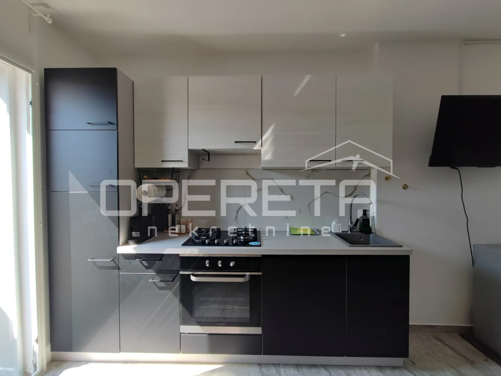 stan 77 m2, dva odvojena apartmana, 100 m do plaže, vir, zadar - slika 6