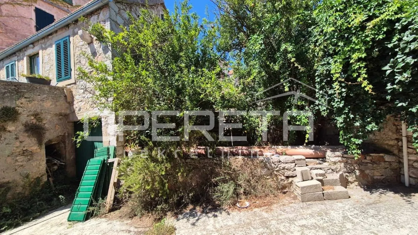autentičan okvir za novo poglavlje na otoku hvaru - slika 7