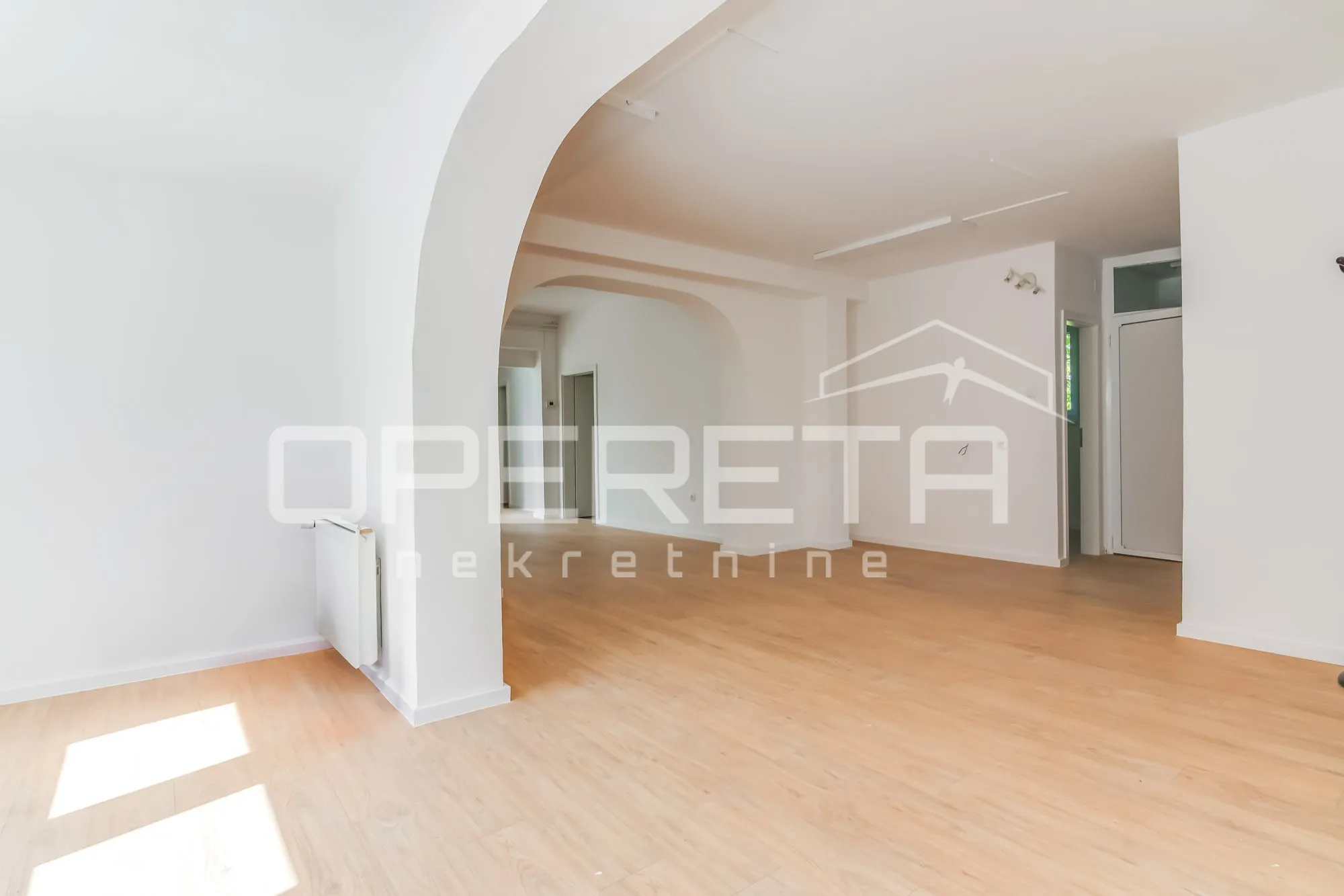 najam, ured, kvatrić, sermageova, 380m2 - slika 2