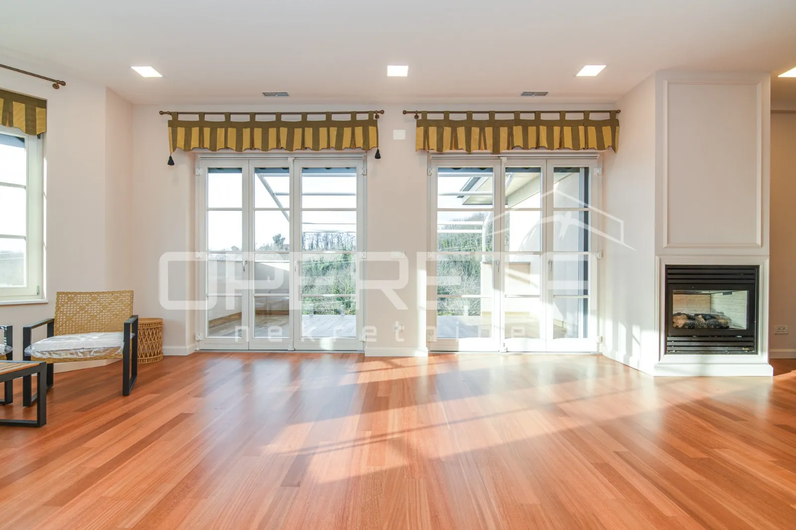 najam, stan, medveščak, kameniti stol , 4s, 190m2 - slika 2