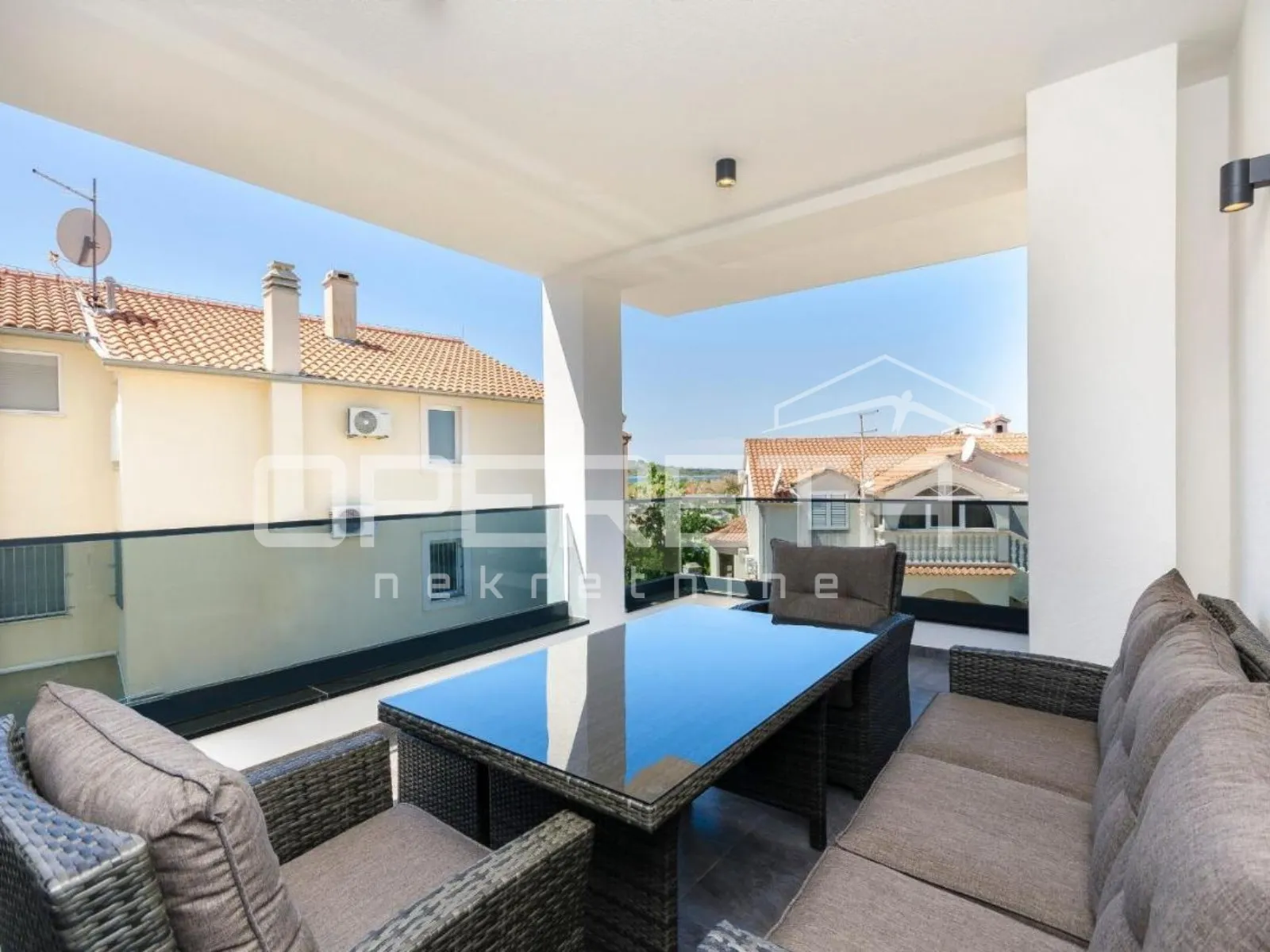 dvodobni stan+ studio apartman, srima, 50m od mora! - slika 4