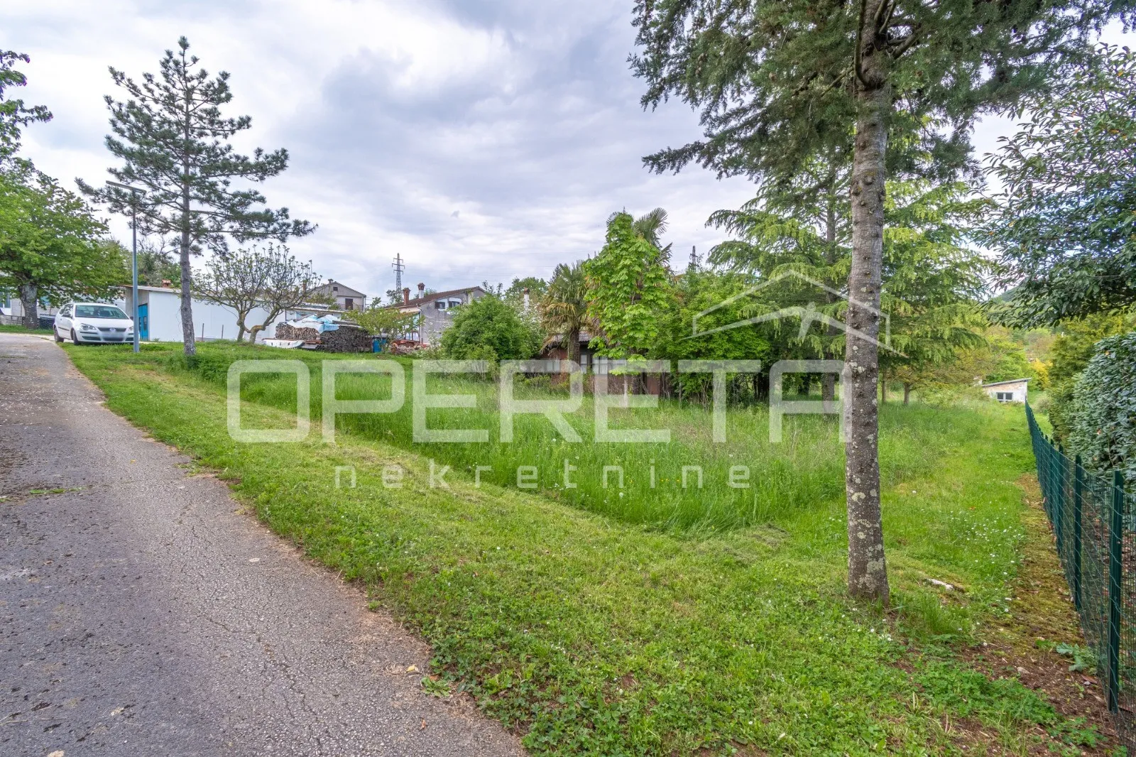 škropeti , novaki motovunski, 1.130,00 m2, 69.000,00 eur - slika 12