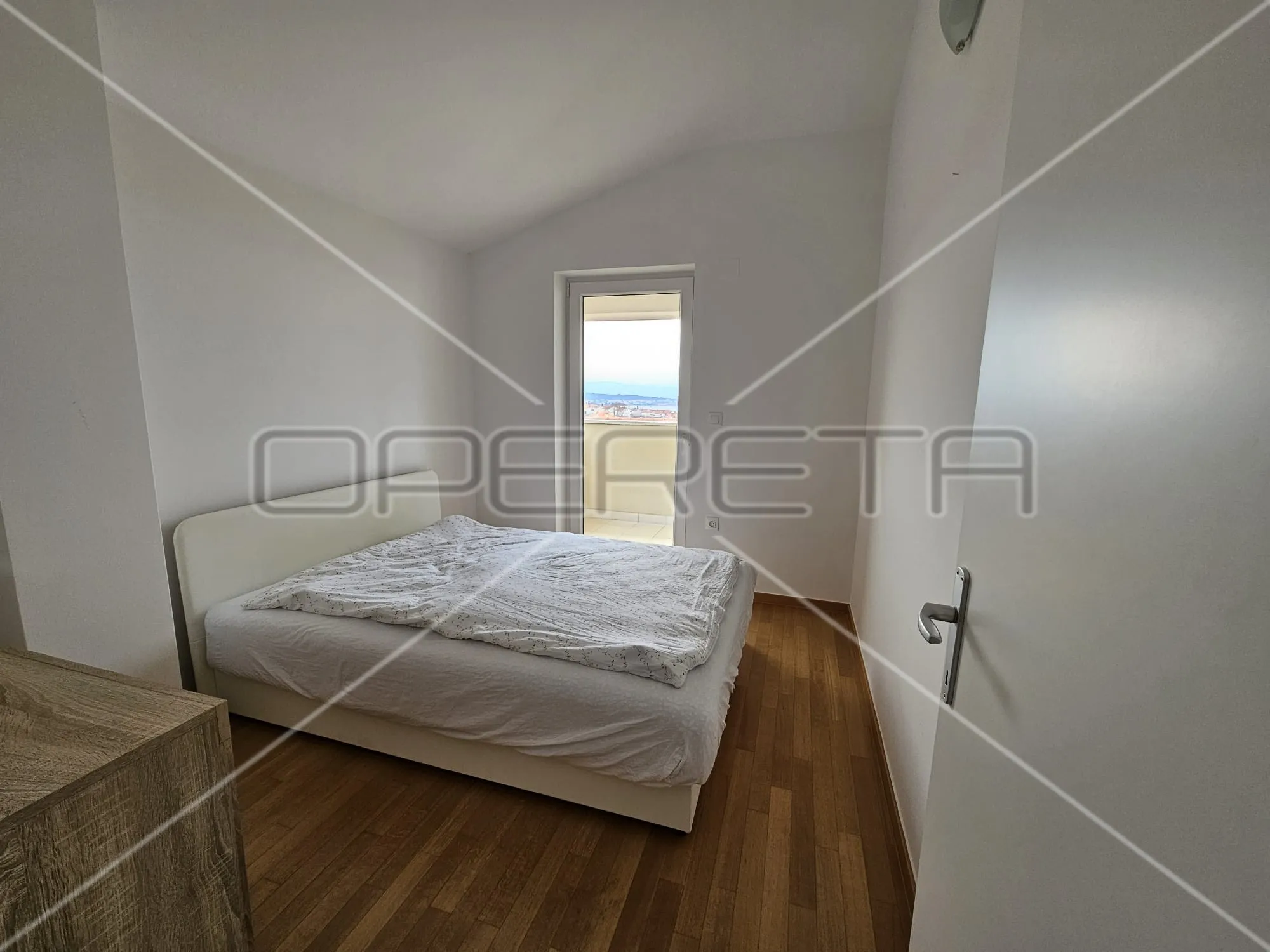 malinska, noviji duplex 4bdr s dvije terase, 2 parkirna mjesta, pogled more, atr - slika 16