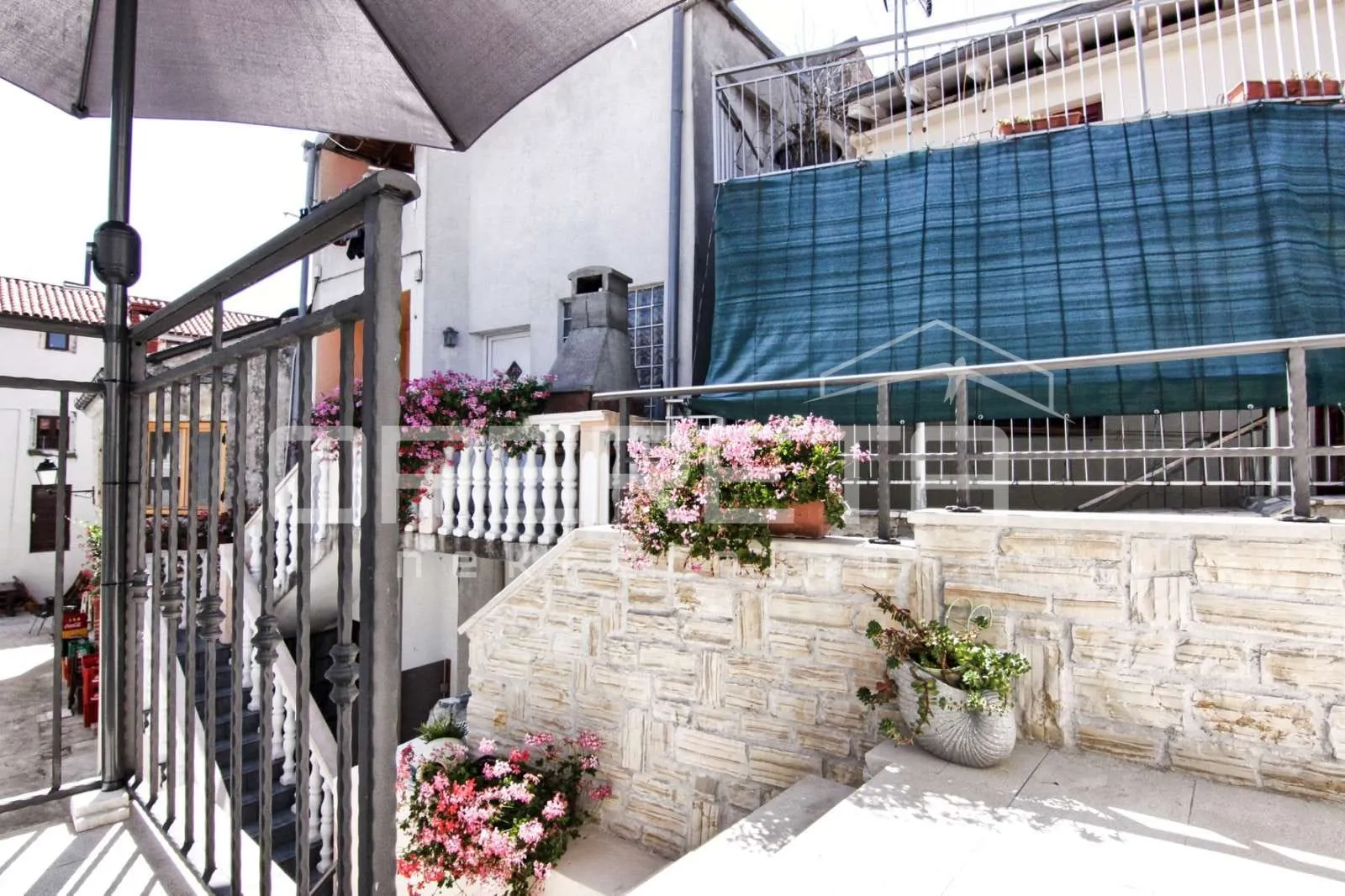 kuća u turnju pokraj svetog filipa i jakova - slika 7