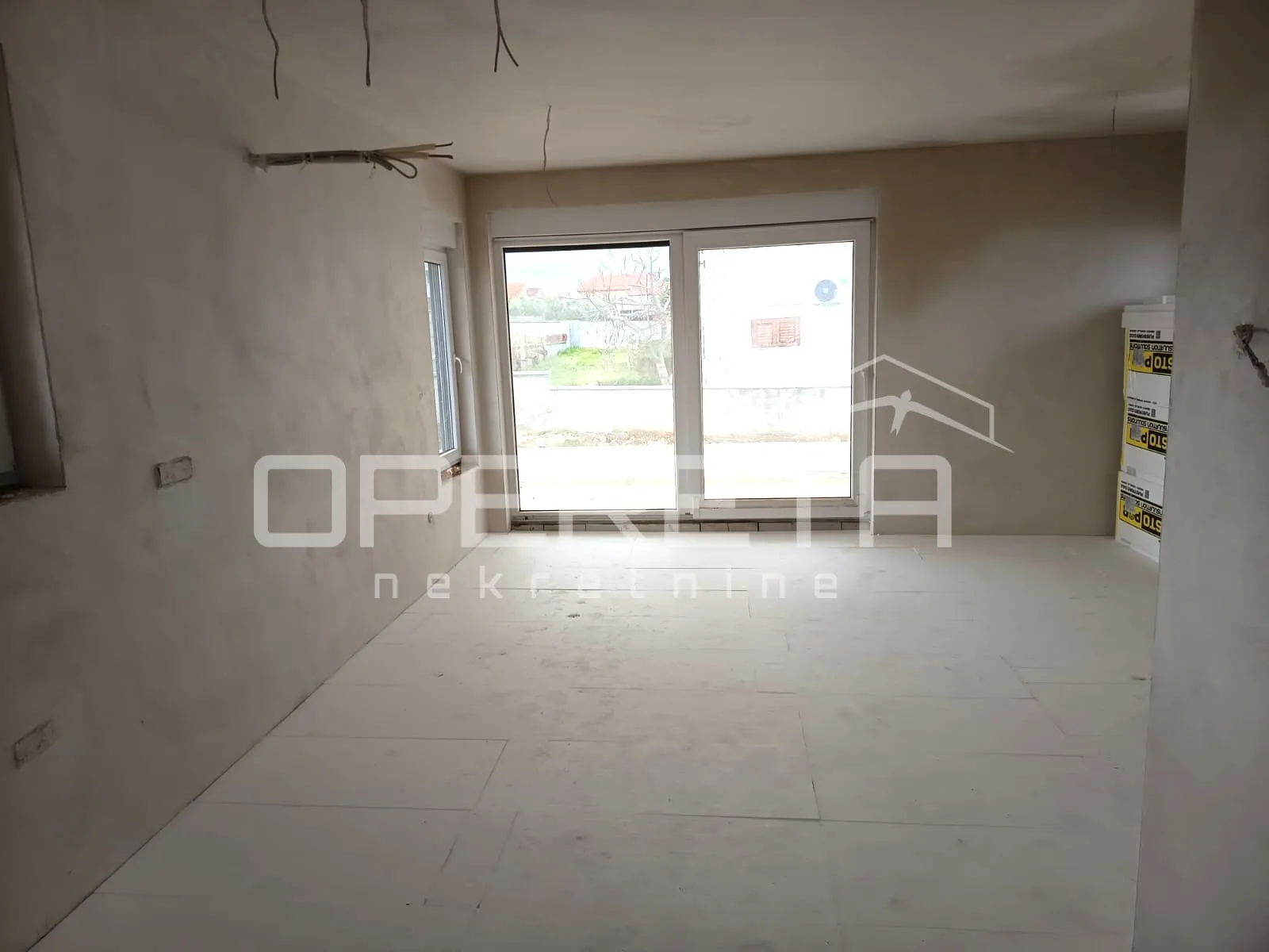 zadar, privlaka, 446,00 m2, 280.000,00 eur - slika 6