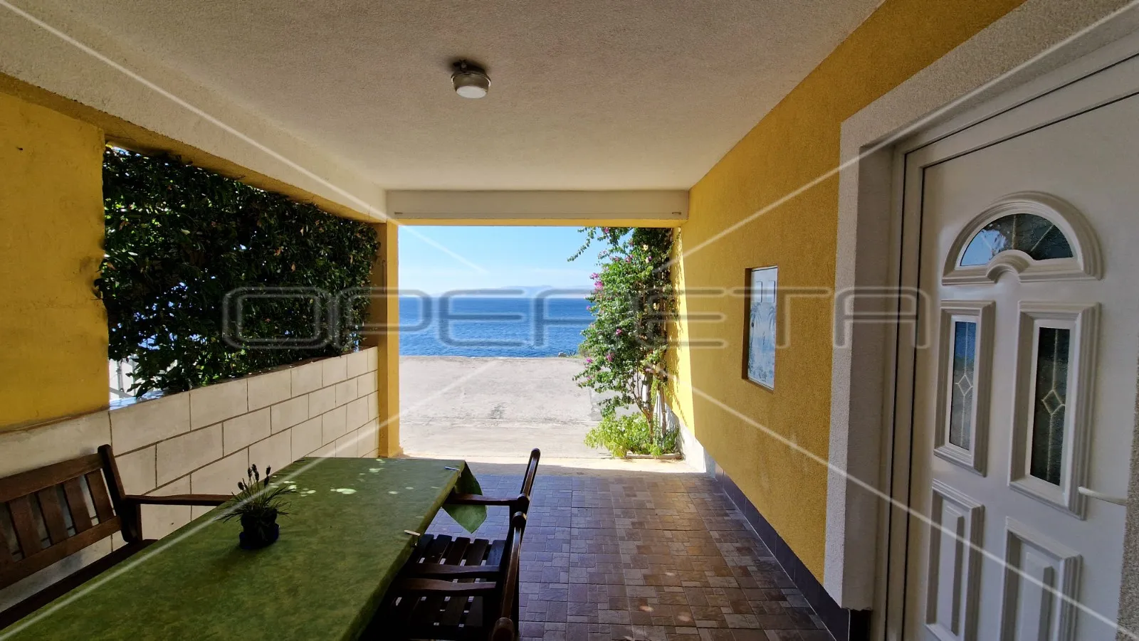 kuća s 4 apartmana, pogled na more, 1. red do mora, plaža, 216 m2,senj - slika 18