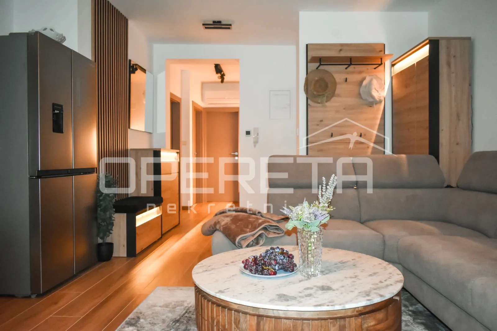 investicija na prestižnoj lokaciji – stan idealan za život i najam - slika 12