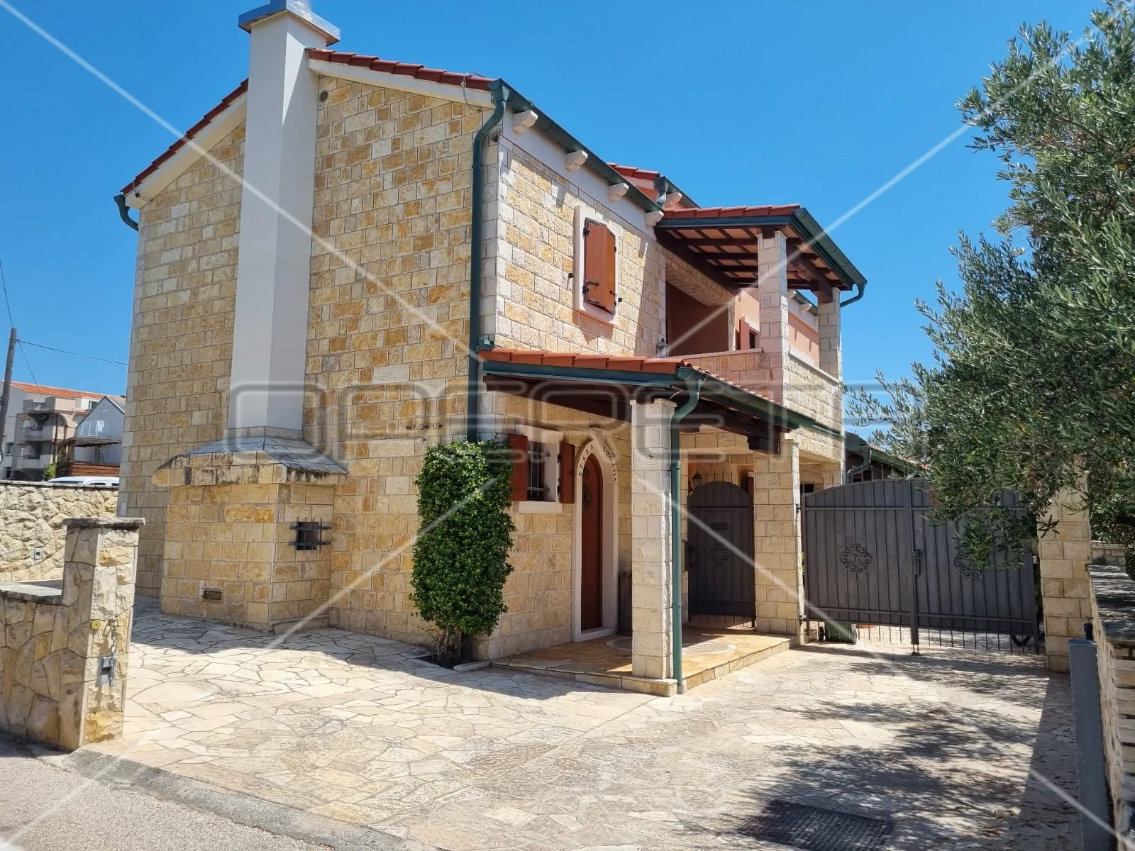 prodaja, kuća, novalja-centar, poljski put , samostojeća, 197m2 - slika 2