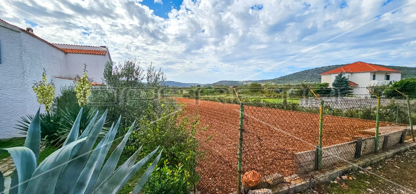atraktivno građevinsko zemljište blizu mora 1283 m² - slika 4