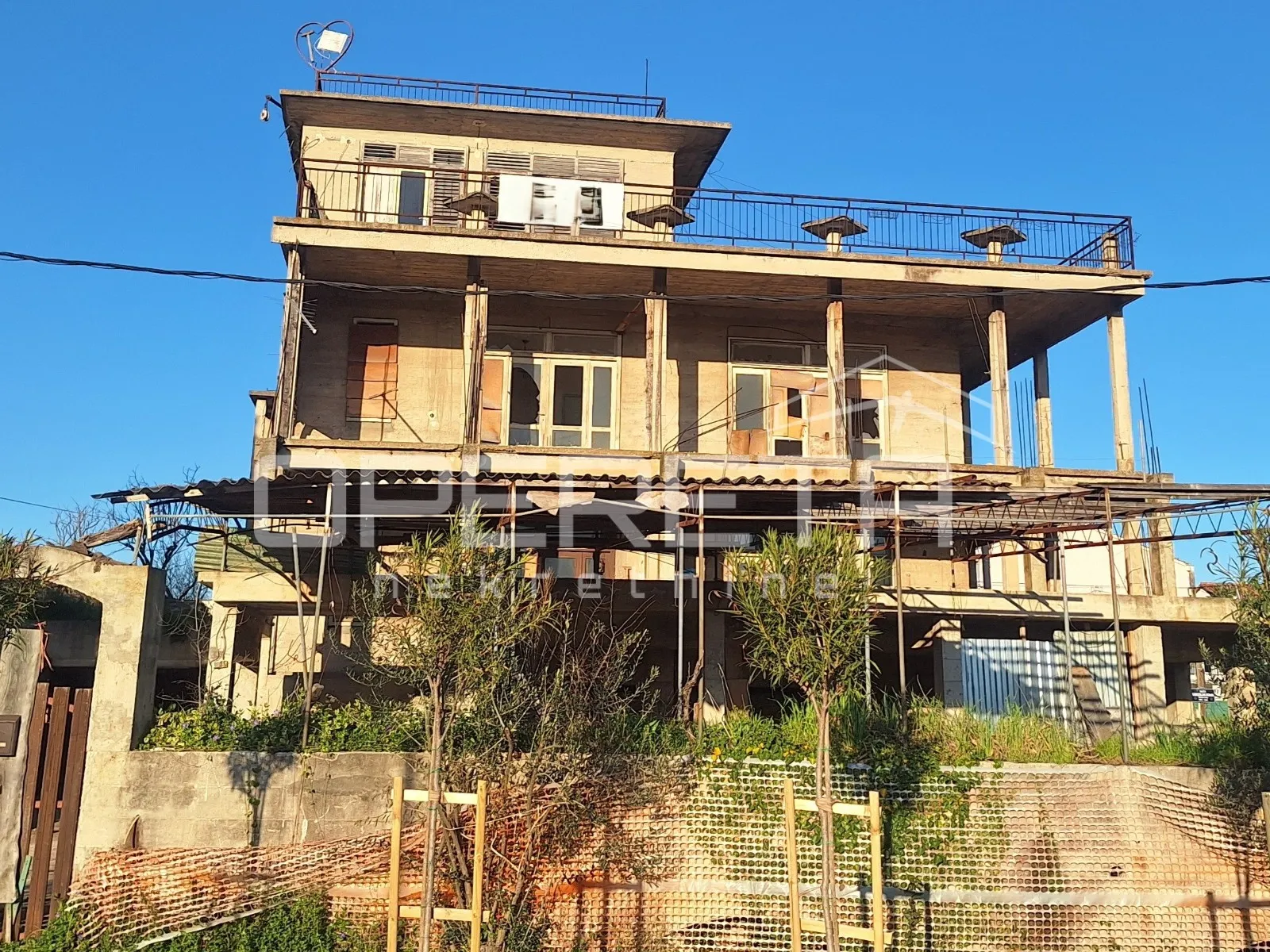 kuća za renovaciju na izvrsnoj lokaciji - slika 4