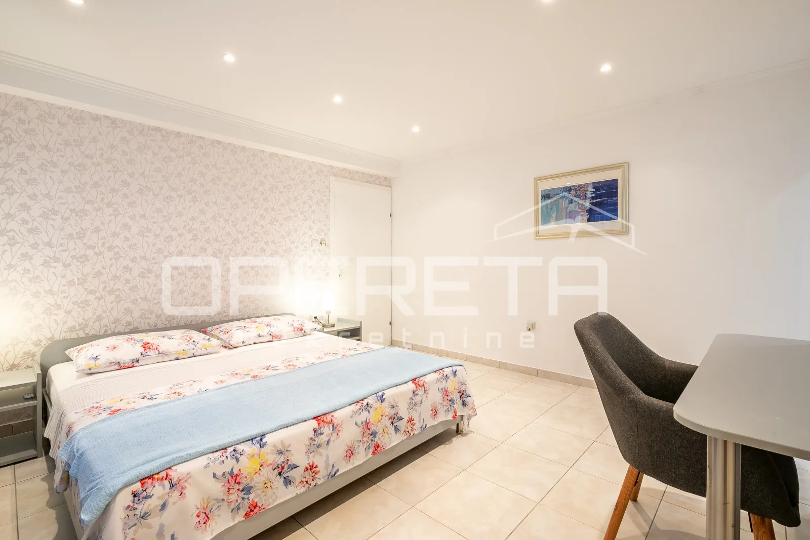 luksuzna kuća s 3 apartmana i pogledom na more - slika 11