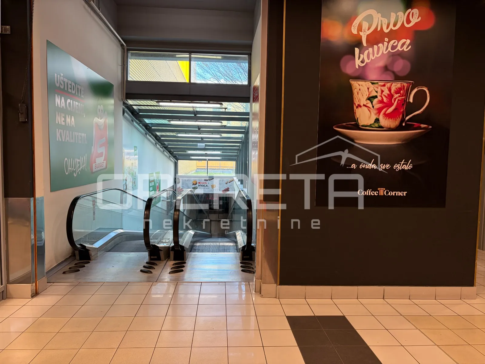 prodaja, ulični lokal, centar, heinzelova , 141m2 - slika 8