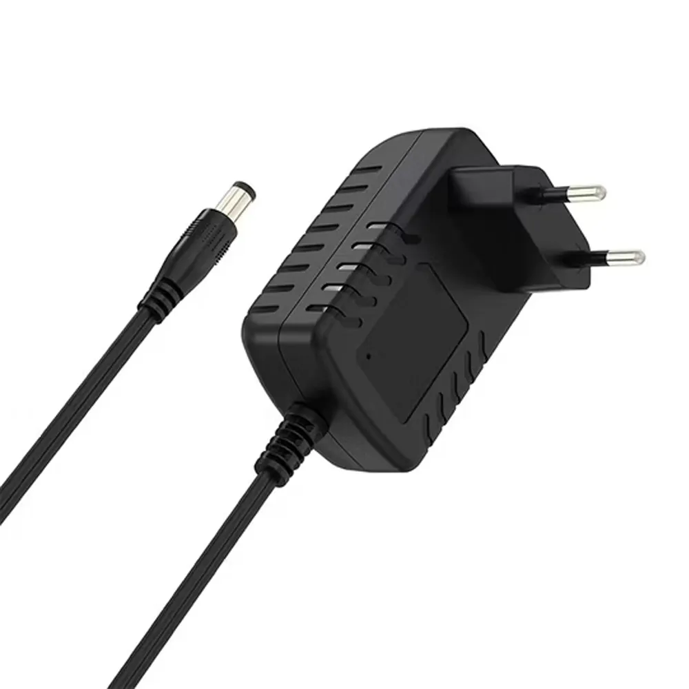Optimus 30W punjač za laptop (15V/2A, 5.5x2.1mm) - Zagreb